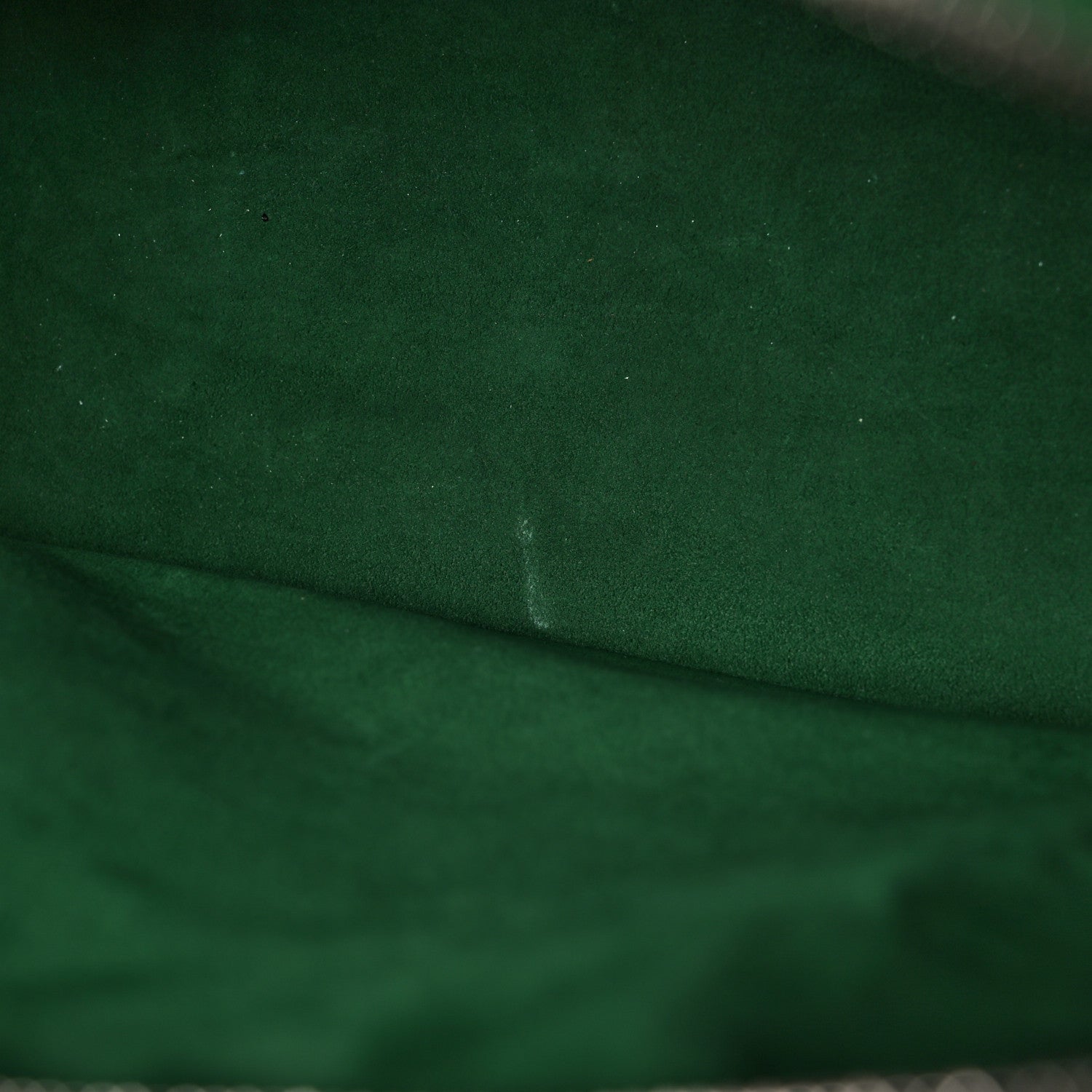 Louis Vuitton Epi Alma PM Borneo 11 of 23