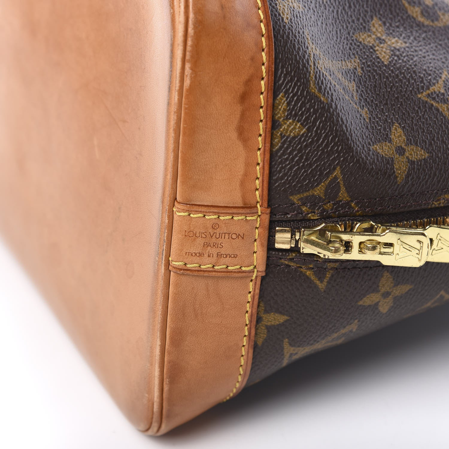 Louis Vuitton Monogram Alma PM 5 of 20