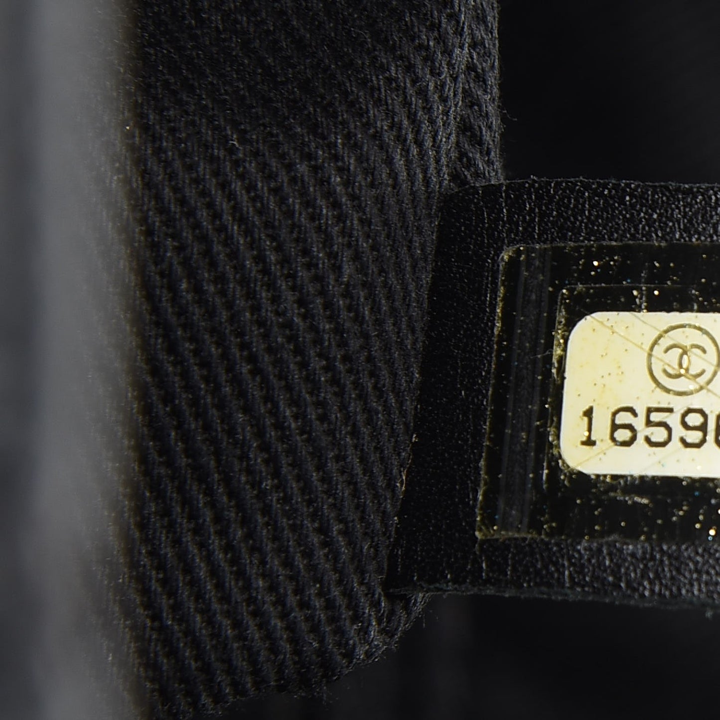 Caviar Quilted CC Timeless Soft Tote Black