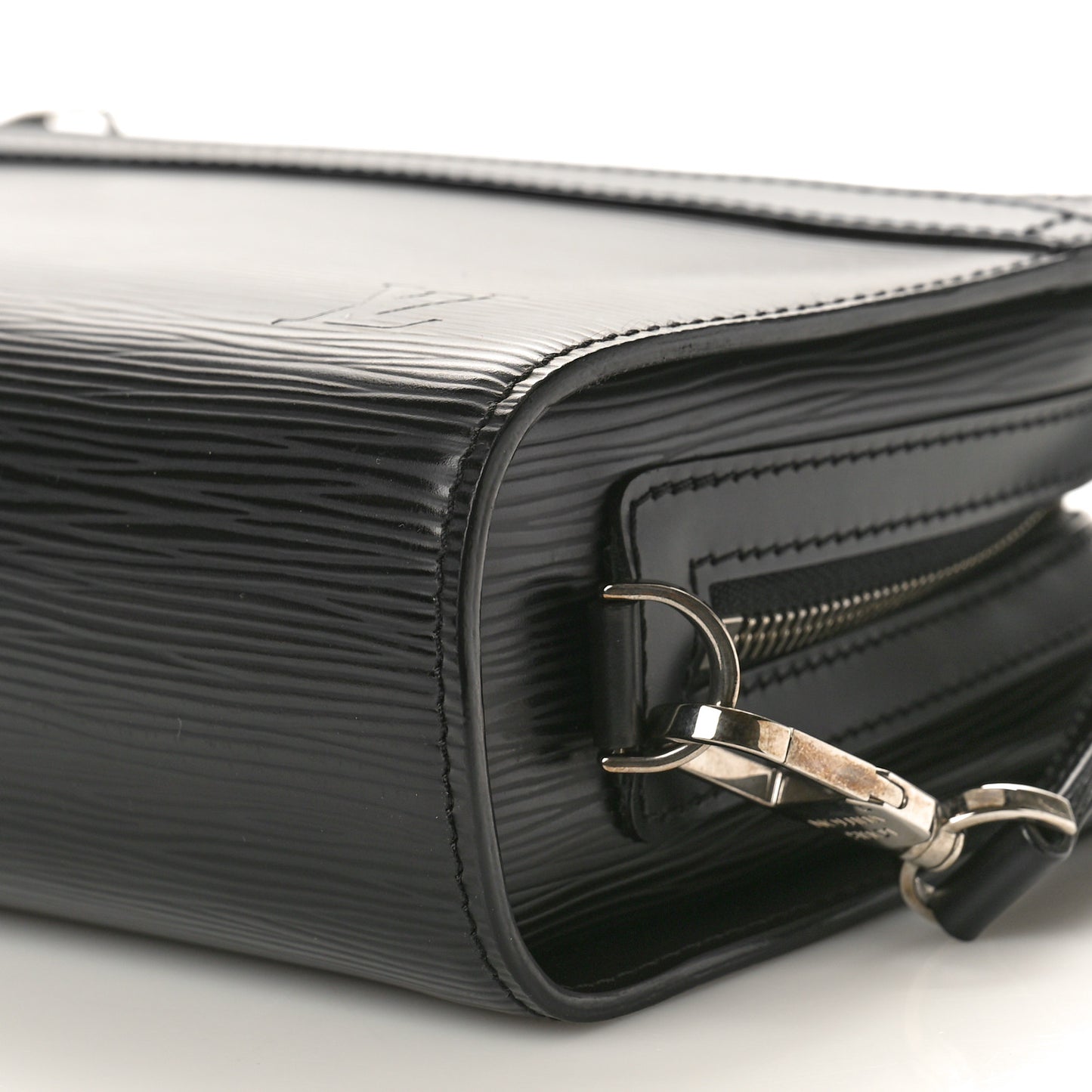 Epi Hoche Wristlet Black