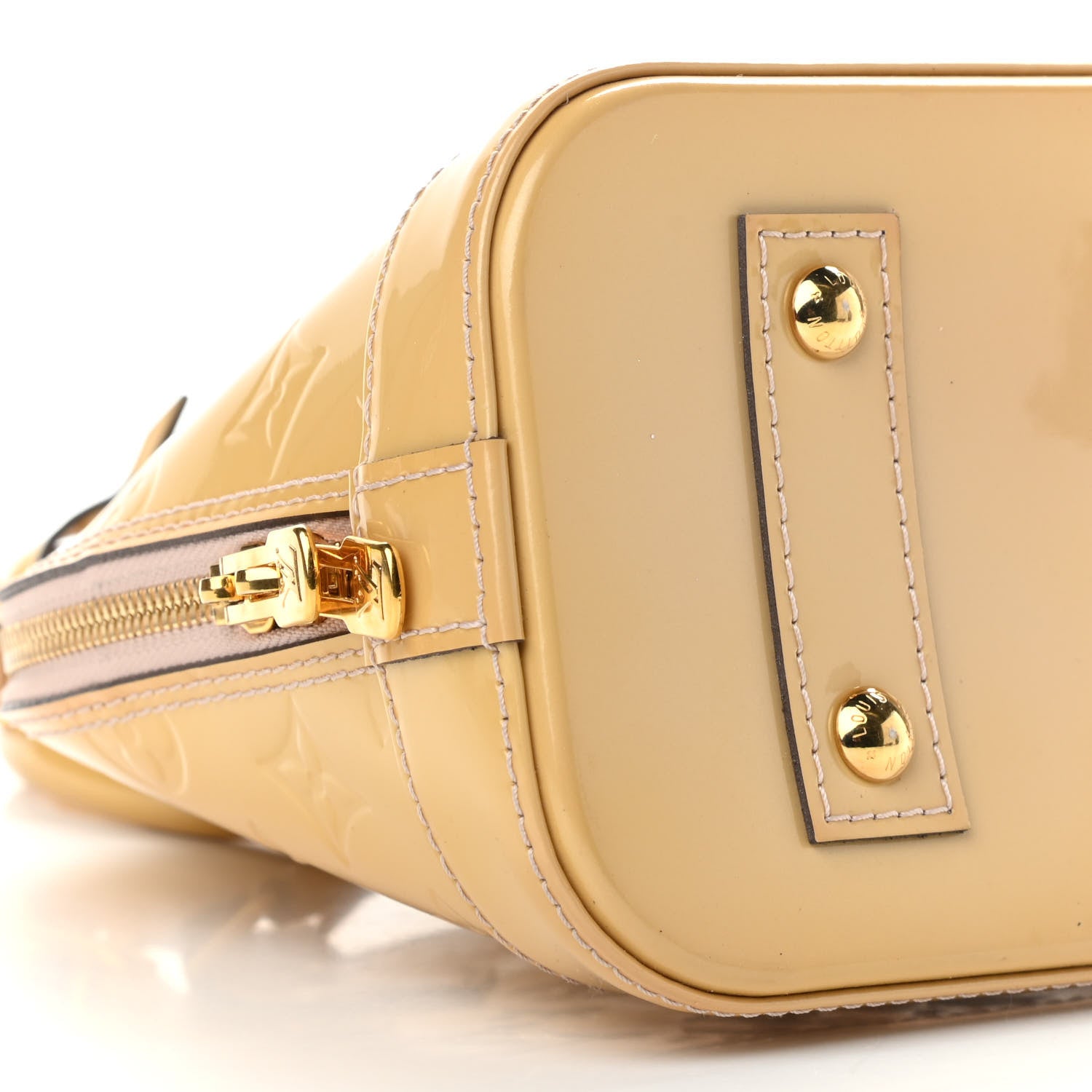 Louis Vuitton Vernis Alma BB Dune 7 of 9