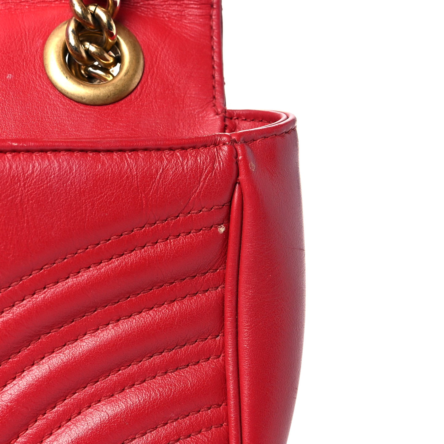 Calfskin Matelasse Small GG Marmont Shoulder Bag Hibiscus Red