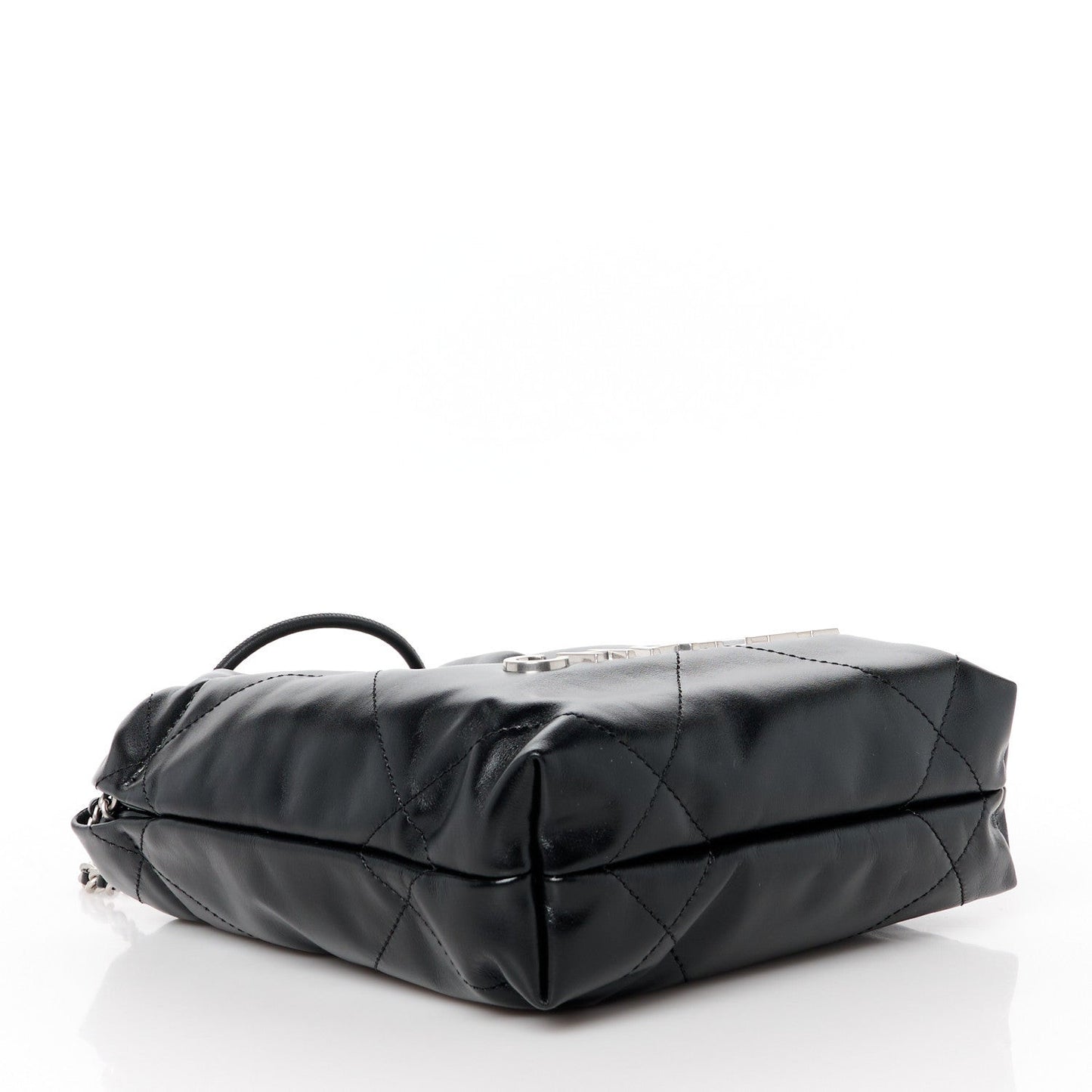 Shiny Calfskin Quilted Mini 22 Black