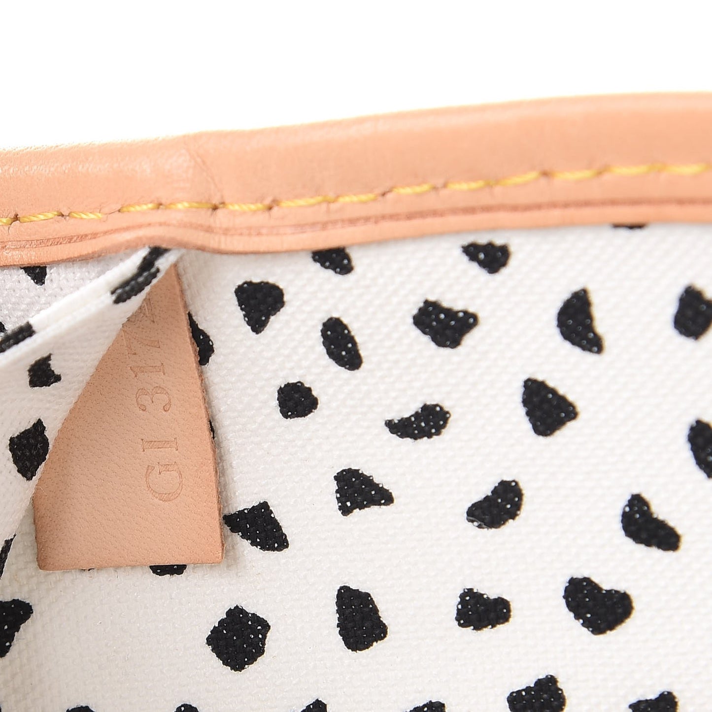 Monogram Kusama Waves Neverfull MM White