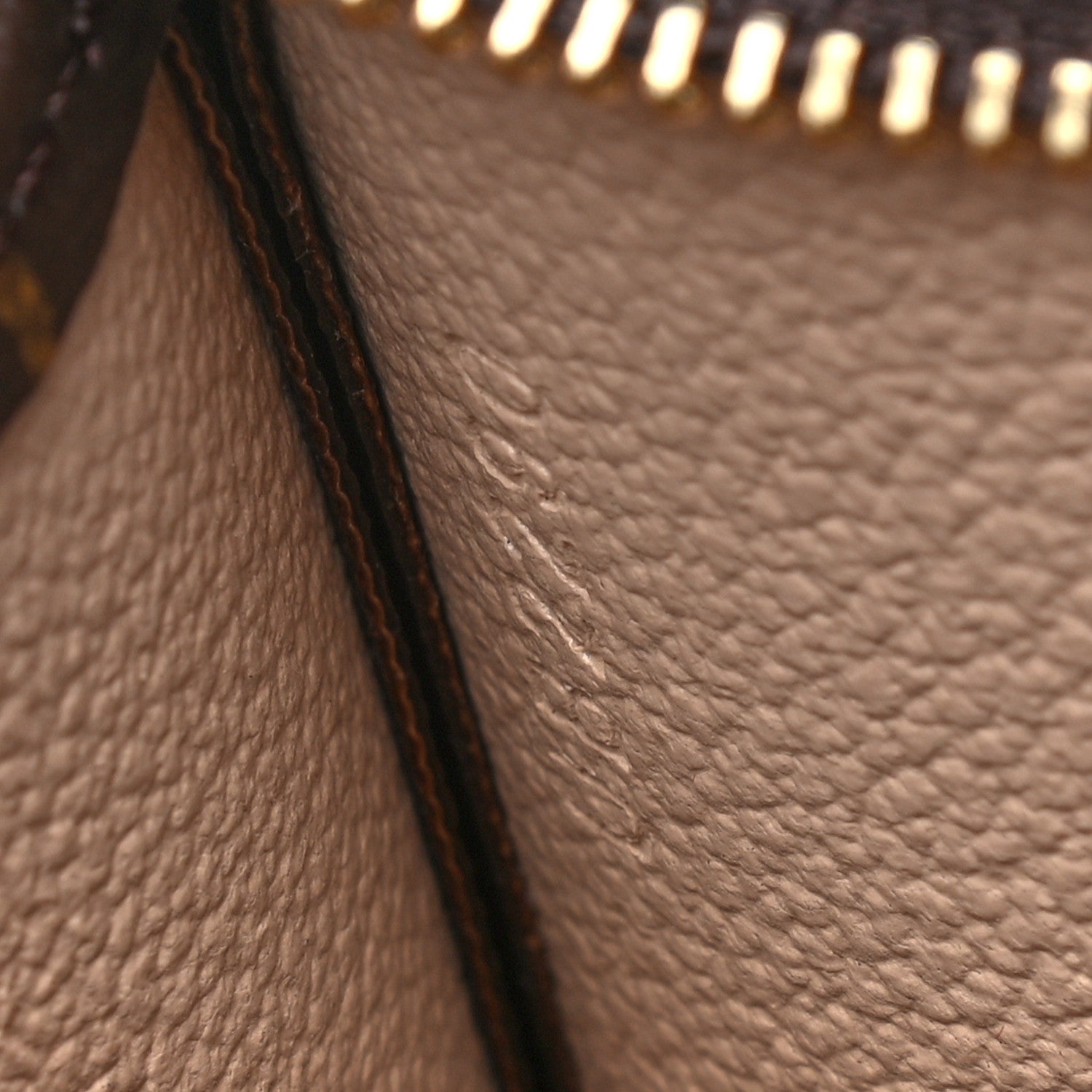 Louis Vuitton Monogram Toiletry Pouch 19 7 of 10