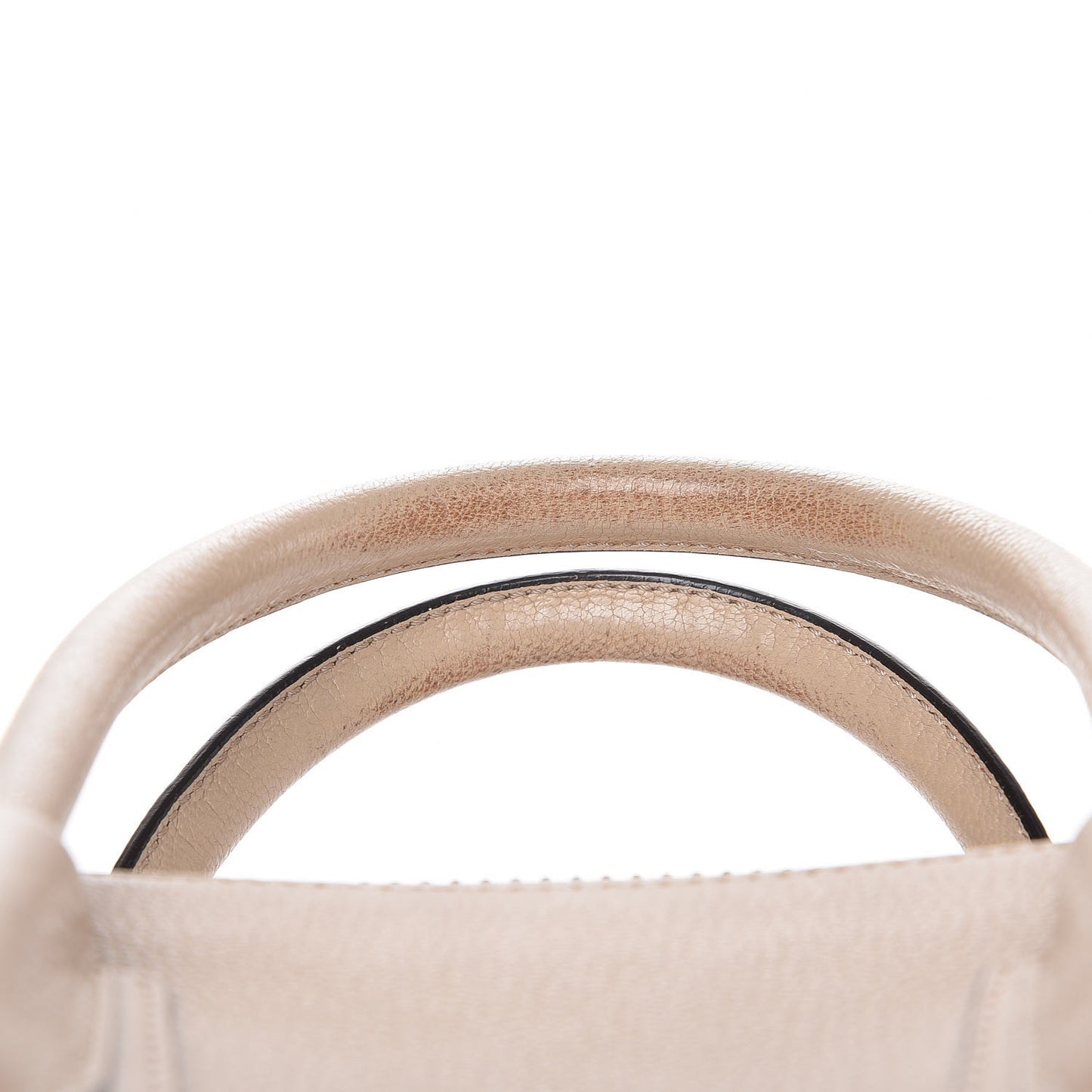 Sugar Goatskin Medium Antigona Mastic