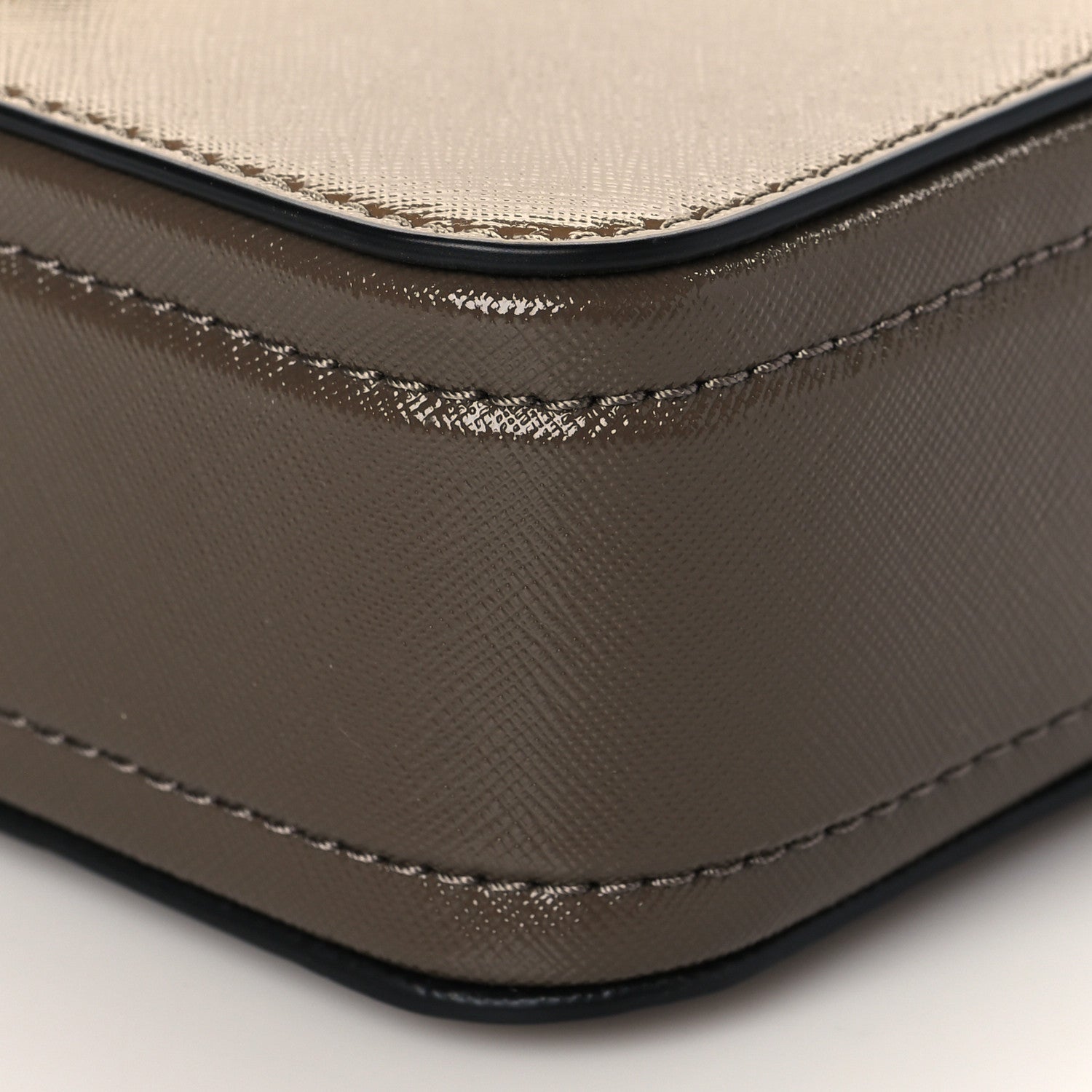 Marc Jacobs Saffiano Small Snapshot Camera Bag French Grey 9 of 9