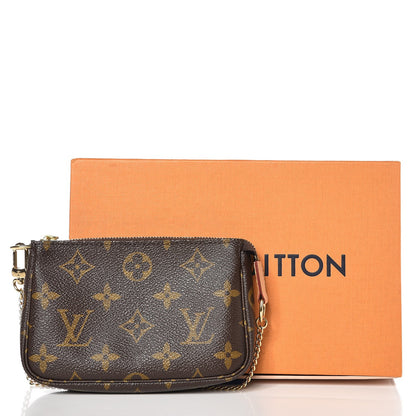 Louis Vuitton Monogram Mini Pochette Accessories 8 of 8