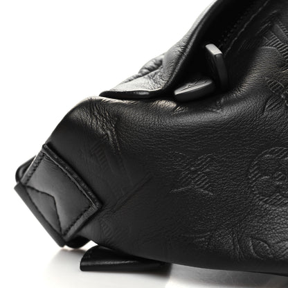 Louis Vuitton Calfskin Monogram Shadow Discovery Bumbag Black 8 of 9