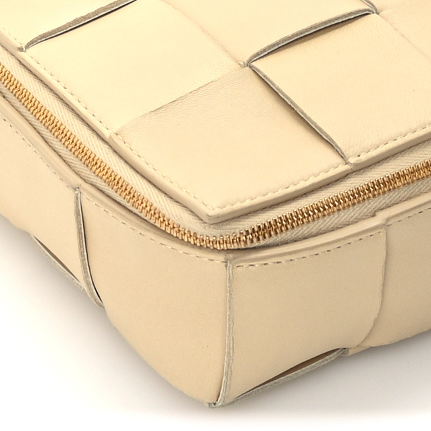 Bottega Veneta Maxi Intrecciato Travel Case  Porridge 7 of 8
