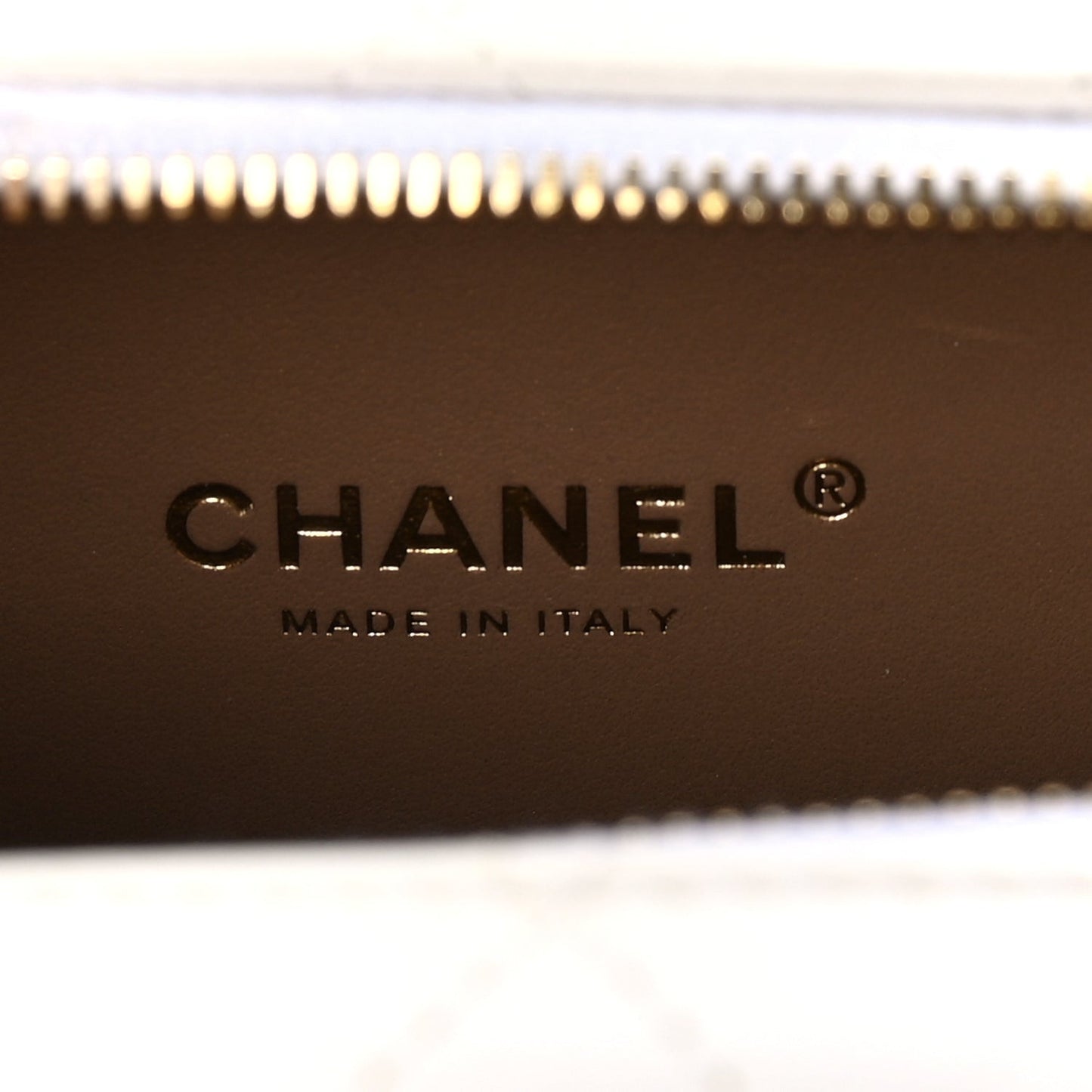 Lambskin Quilted Golden Plate Vanity Case White Gold