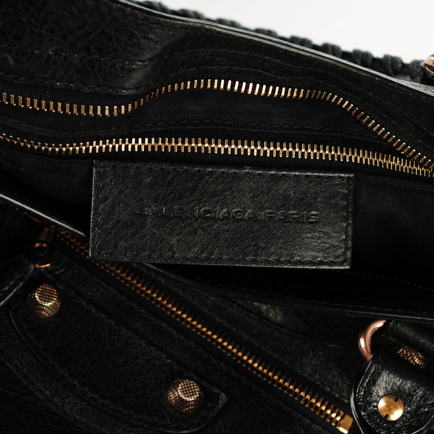 Agneau Giant 12 Rose Gold Hardware City Black