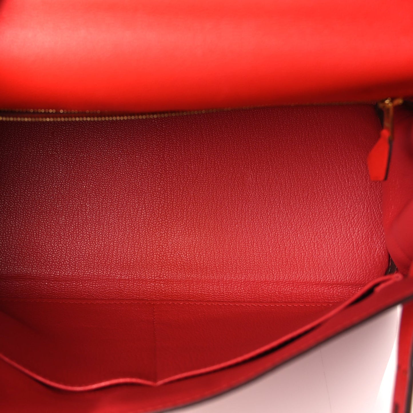 Evercolor Kelly Retourne 28  Rouge Tomate
