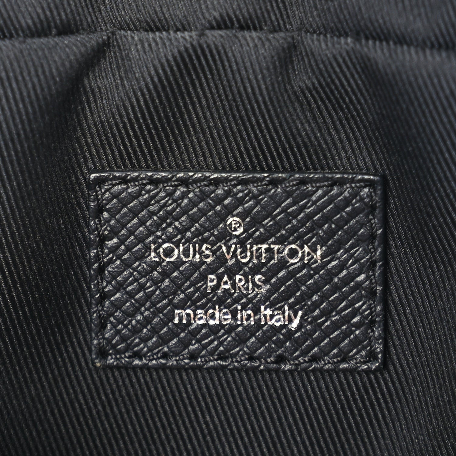 Louis Vuitton Taiga Monogram Eclipse Outdoor Bum Bag 13 of 24