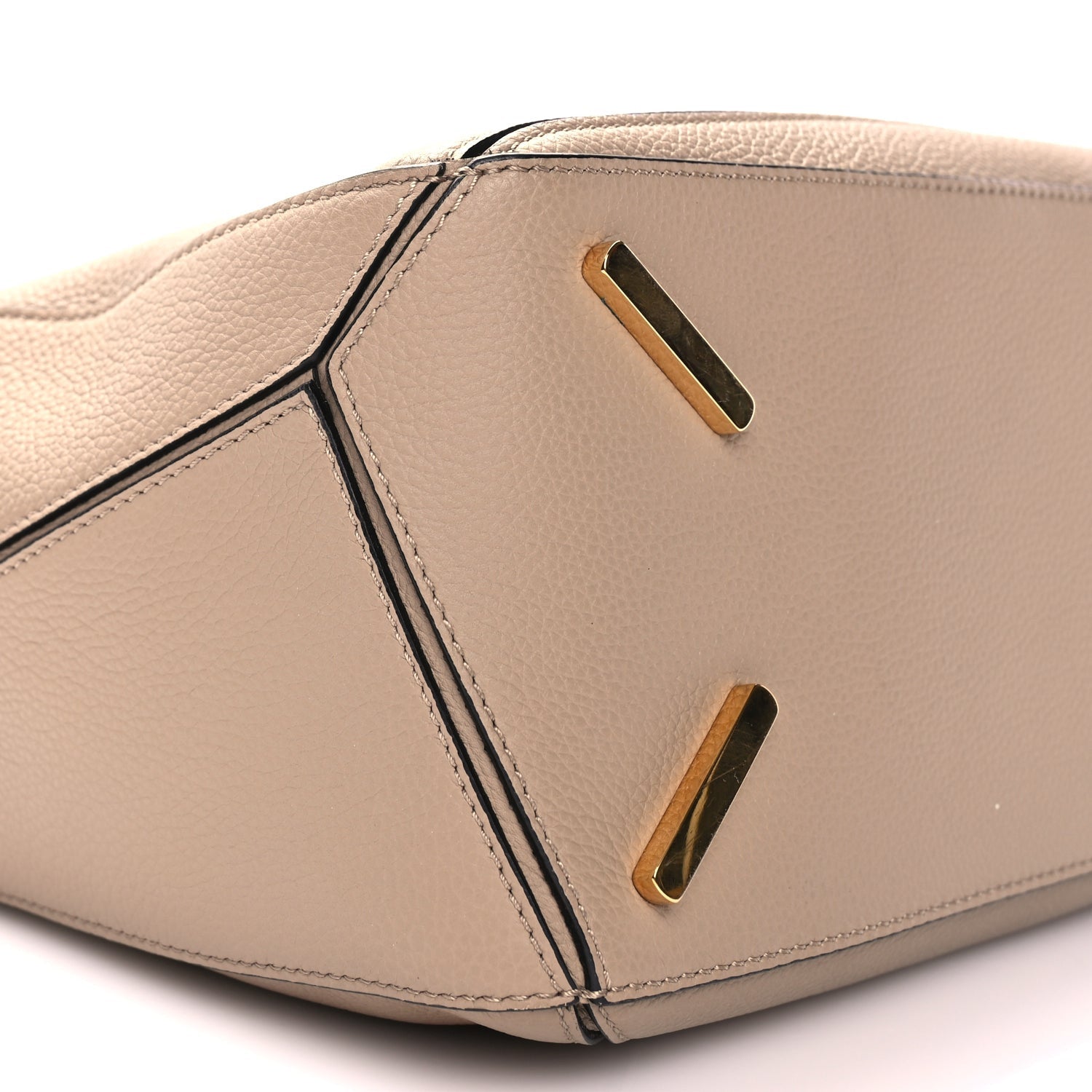 Loewe Calfskin Medium Puzzle Bag Sand 7 of 8