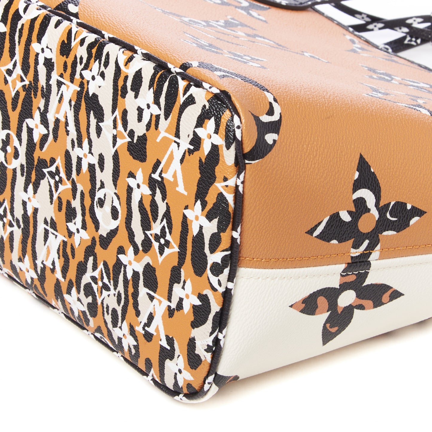 Monogram Giant Jungle Neverfull MM Ivory