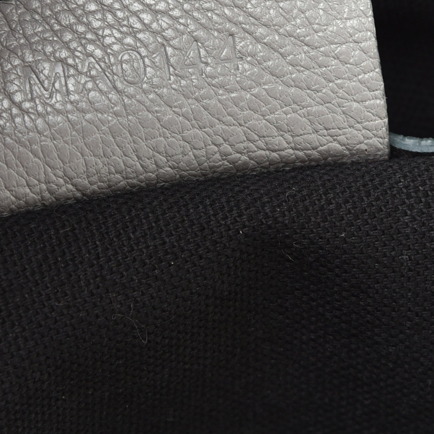 Givenchy Sugar Goatskin Medium Nightingale Pearl Grey 7 of 9