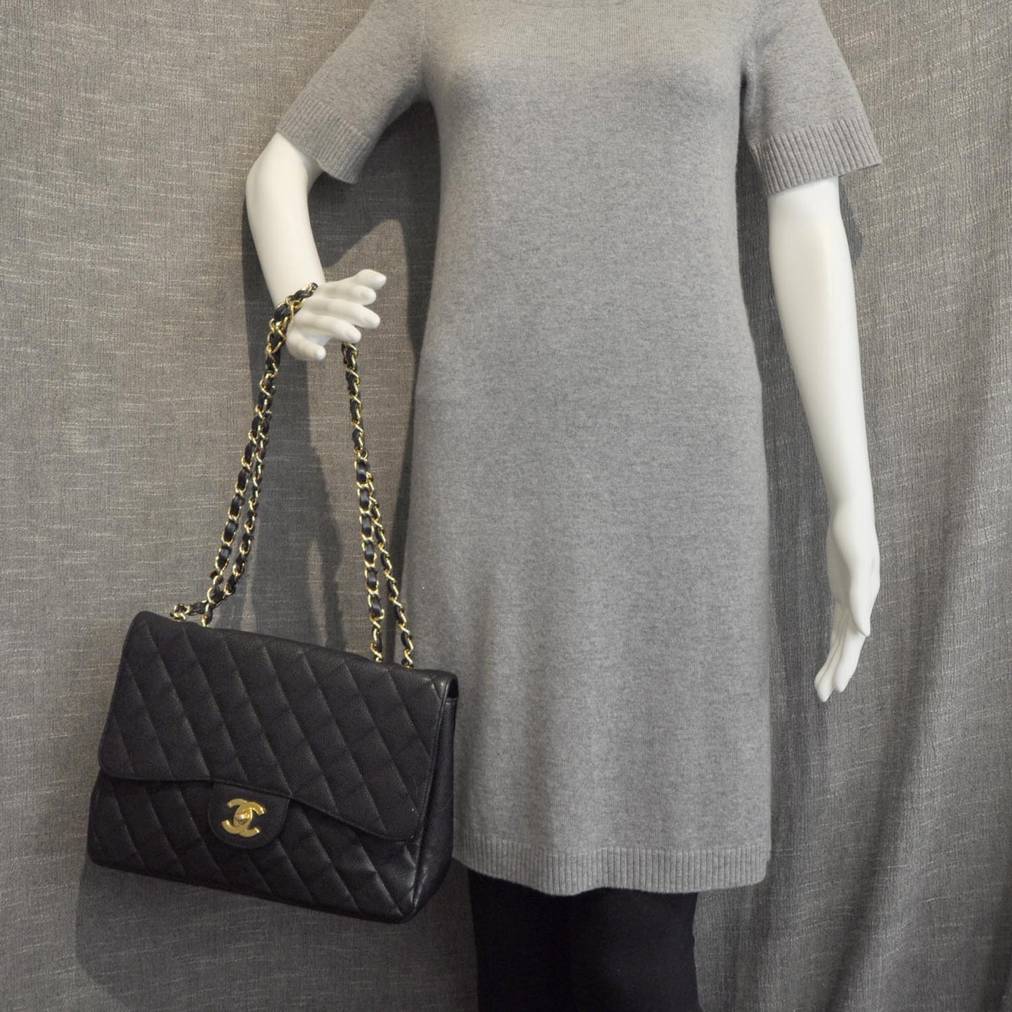 Caviar Jumbo Flap Black GHW