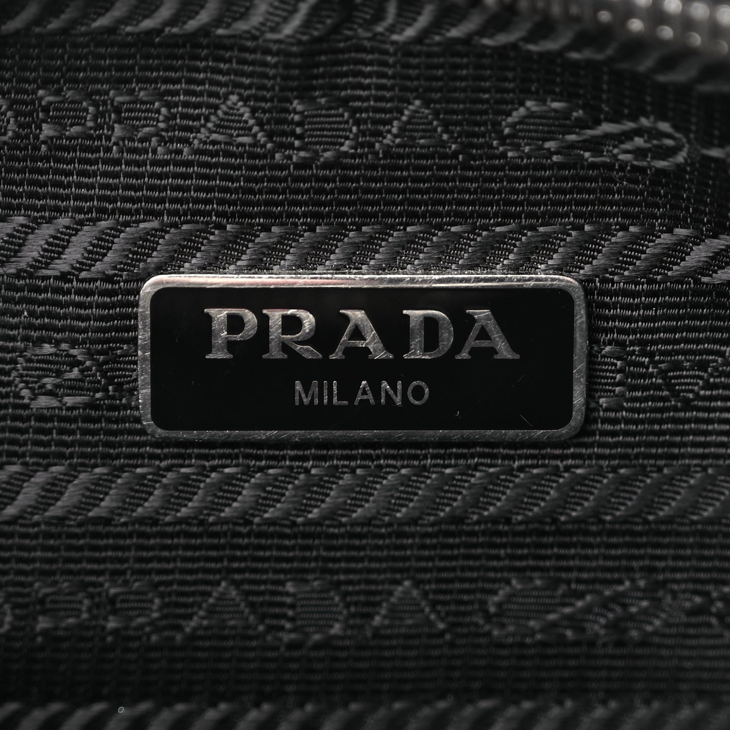 Prada Re-Nylon Saffiano Re-Edition 2005 Shoulder Bag Black 5 of 9