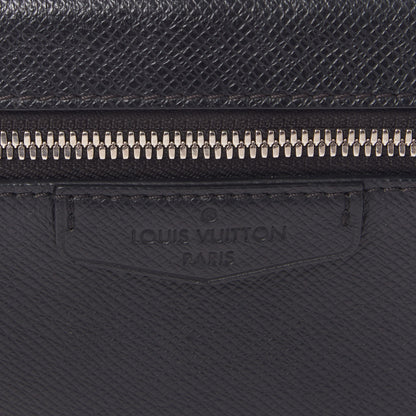 Louis Vuitton Taiga Outdoor Bumbag Black 7 of 8