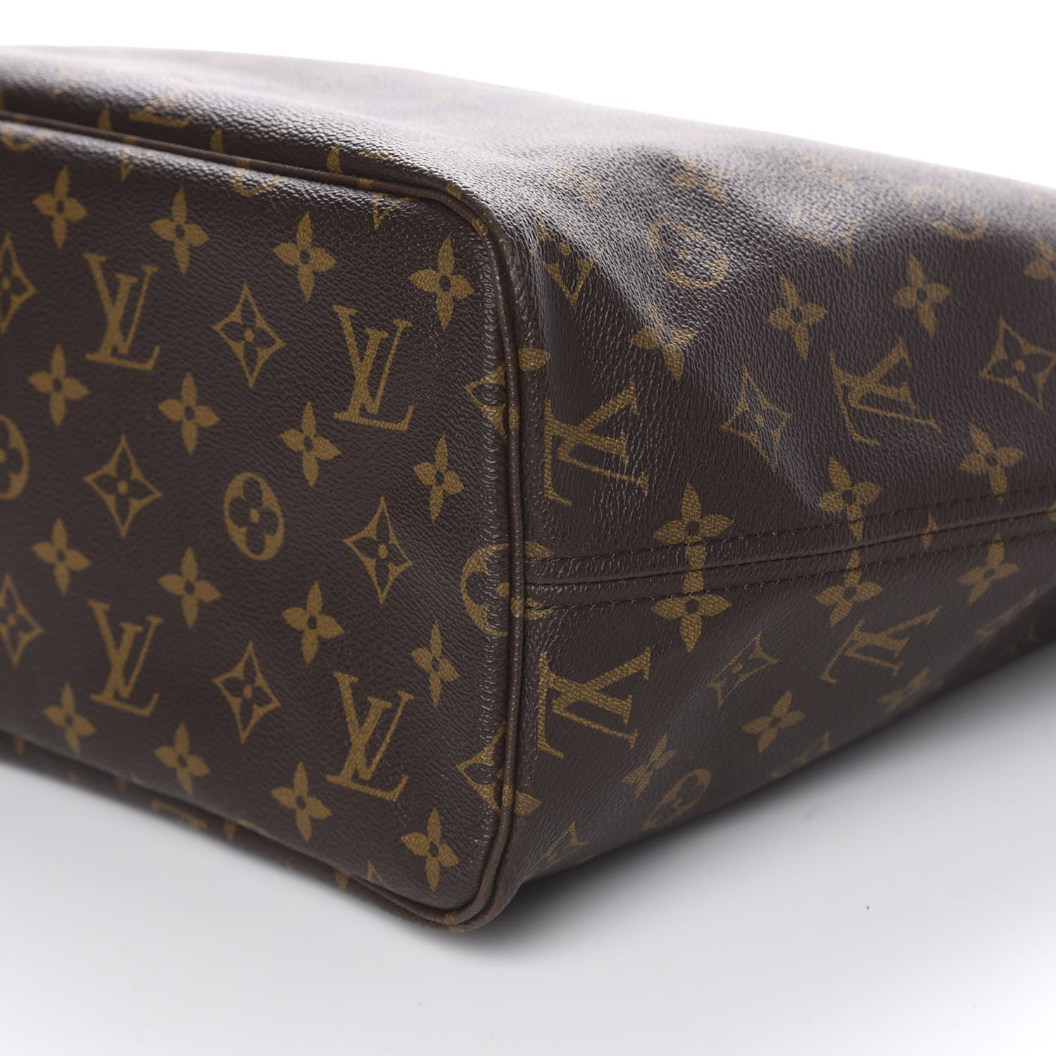 Louis Vuitton Monogram Neverfull MM 11 of 12