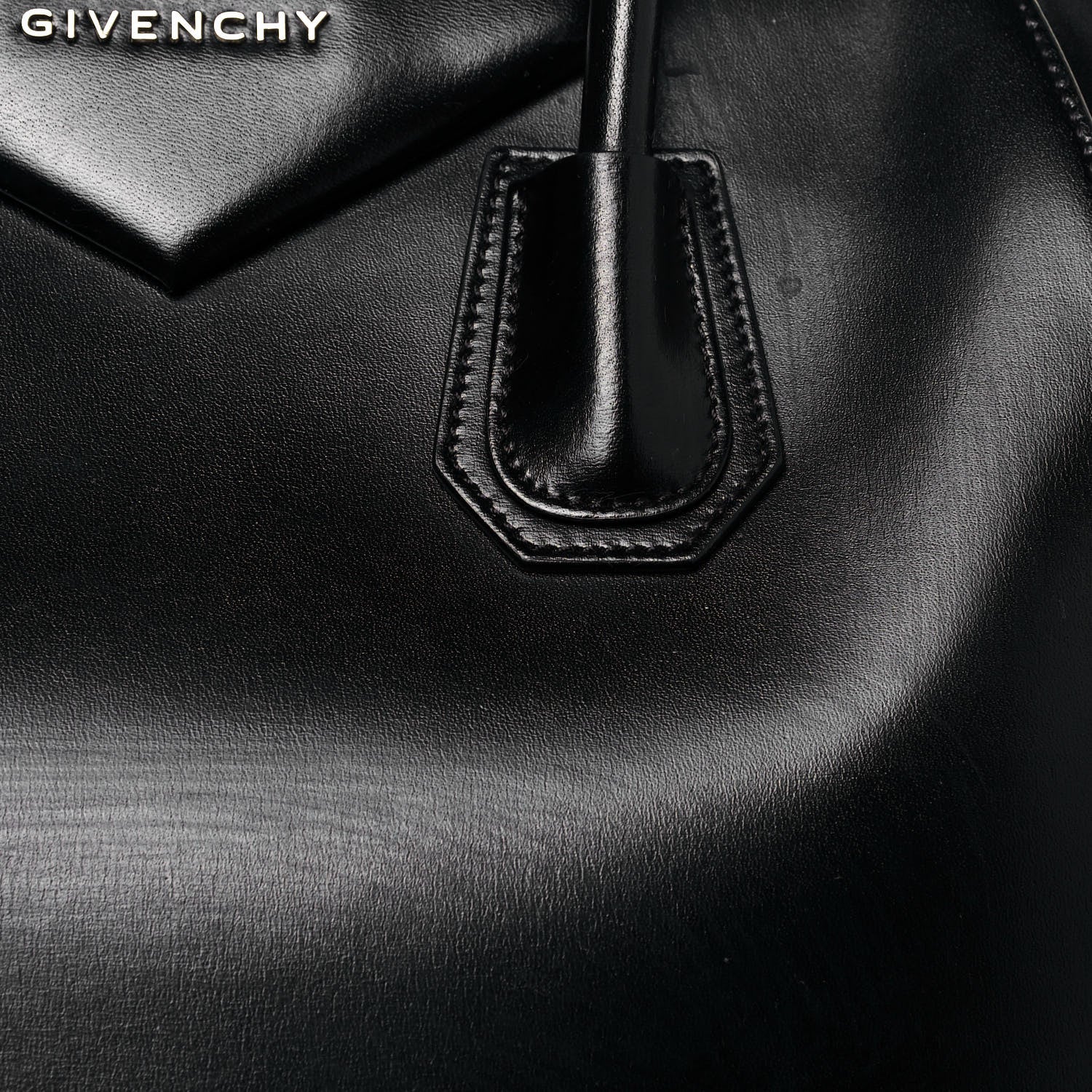 Givenchy Shiny Lord Calfskin Medium Antigona Black 7 of 26