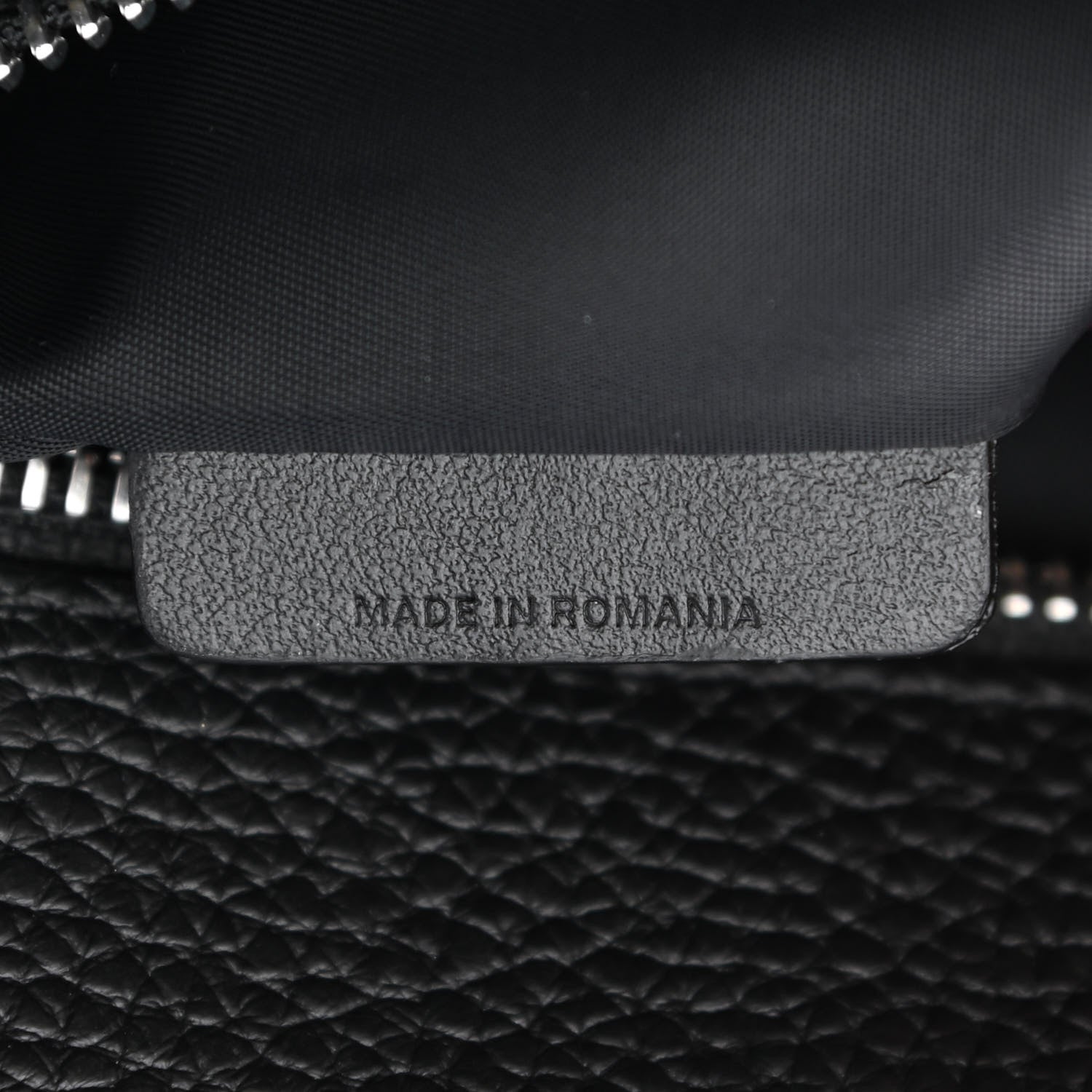 Burberry Grainy Calfskin Embossed Bruno Messenger Black 8 of 12