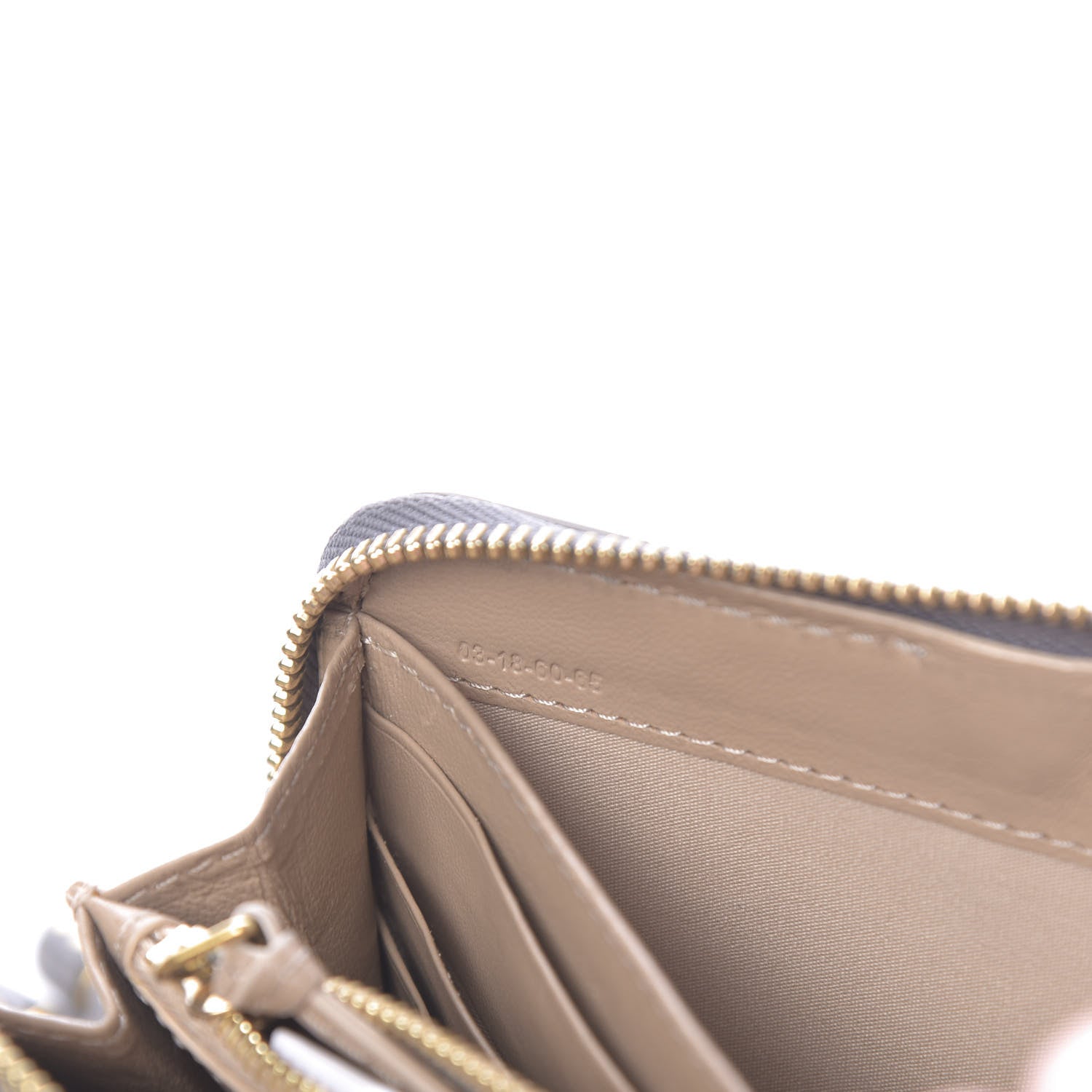 Chloe Calfskin Marcie Long Zip Around Wallet Cashmere Grey 8 of 12