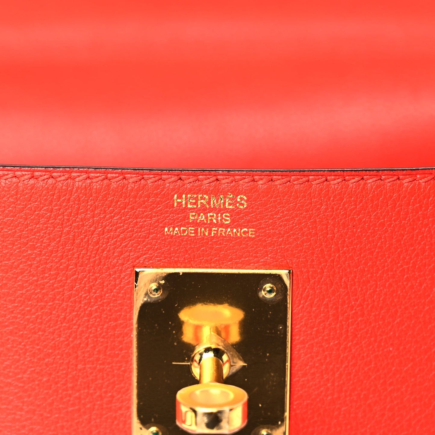 Evercolor Kelly Retourne 28  Rouge Tomate
