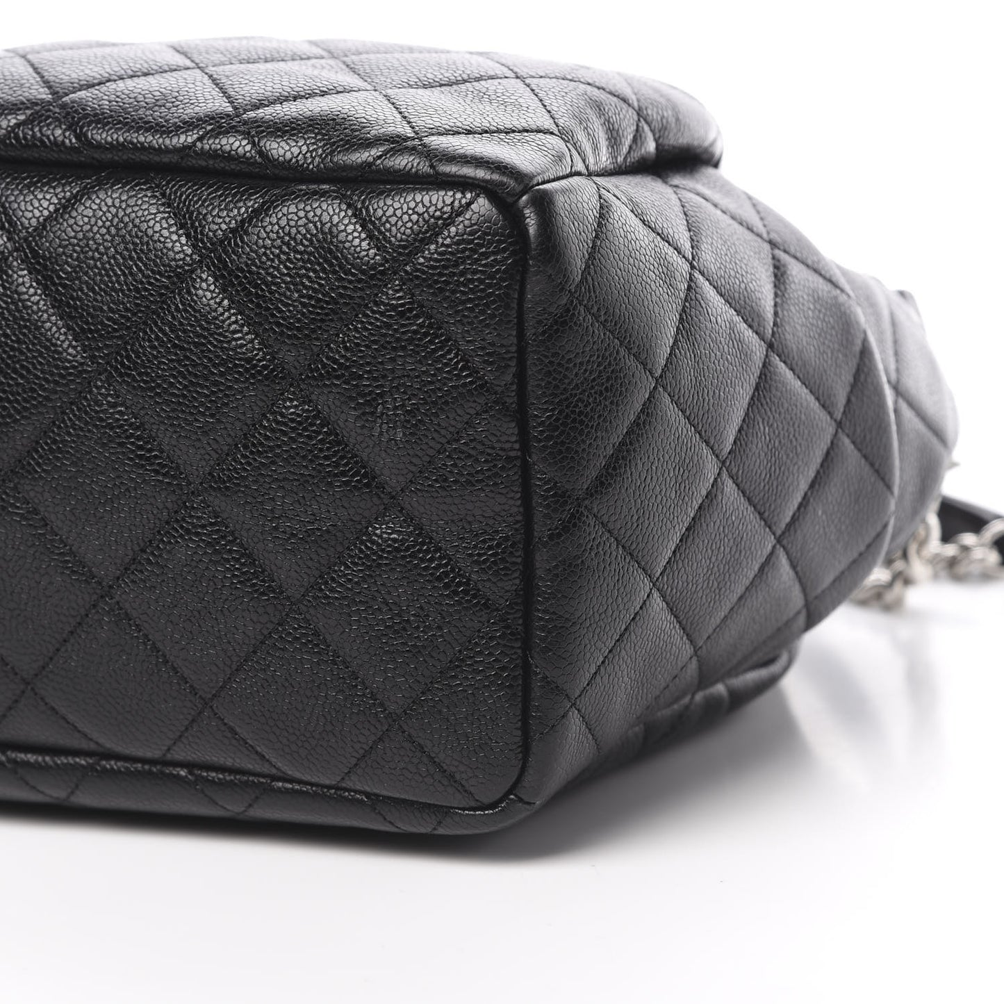 Grained Calfskin Quilted Medium CC Chain Bucket Drawstring Bag Black