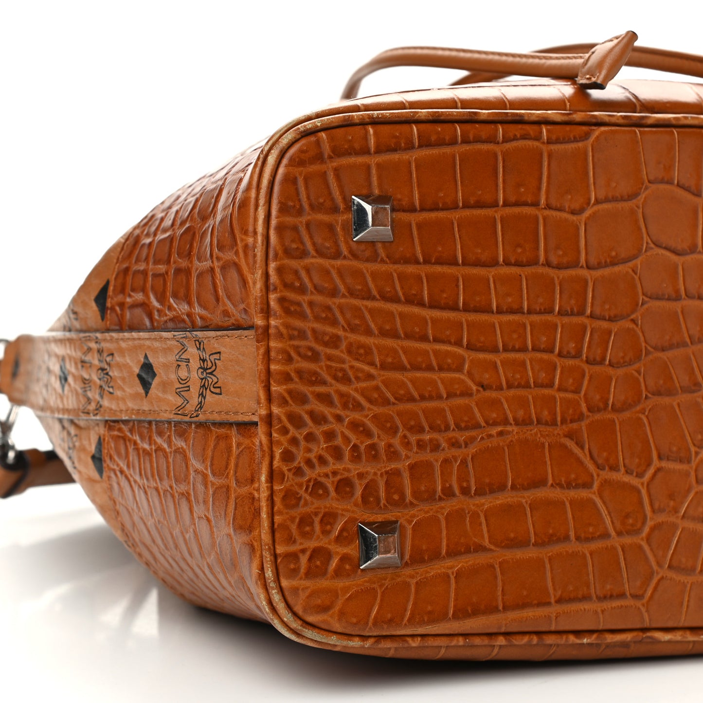 Visetos Crocodile Embossed Geonautic Bucket Bag Cognac