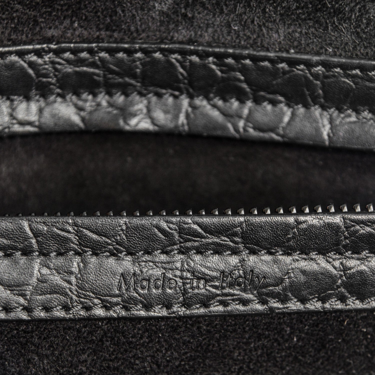 Celine Crocodile Embossed Calfskin Medium Phantom Luggage Black 7 of 8