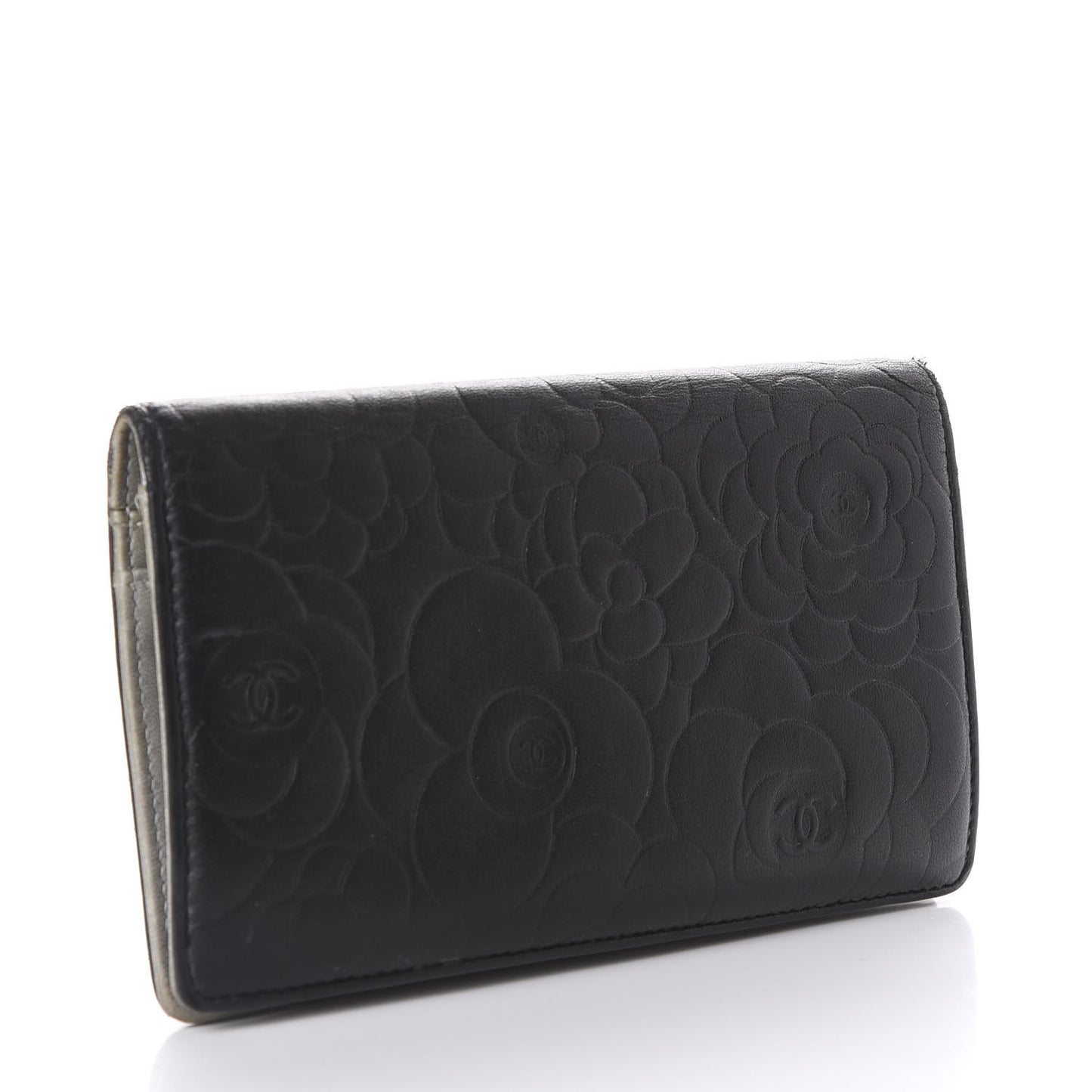 Lambskin Camellia Embossed Yen Wallet Black