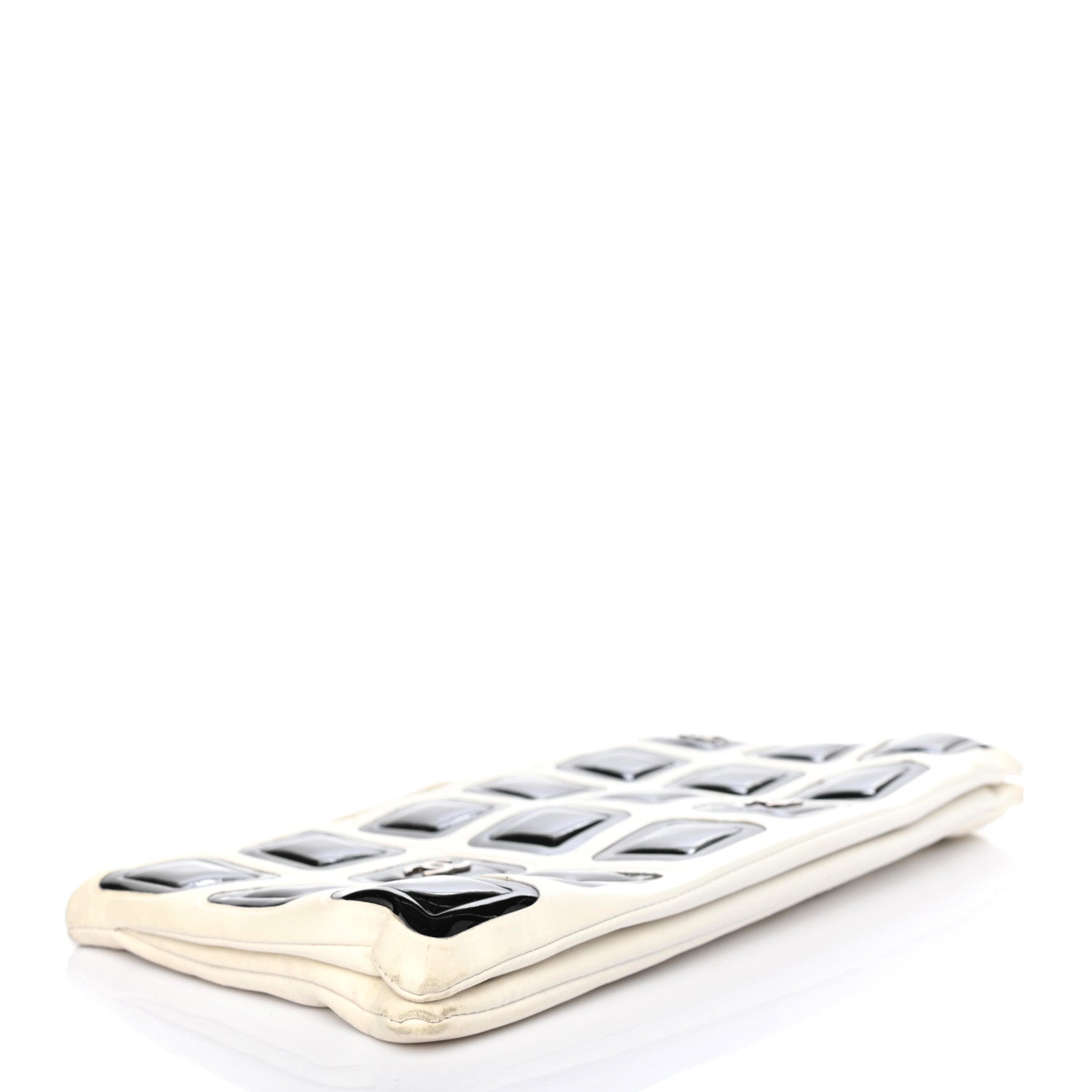 Chanel Lambskin Patent Clutch White Black 3 of 5