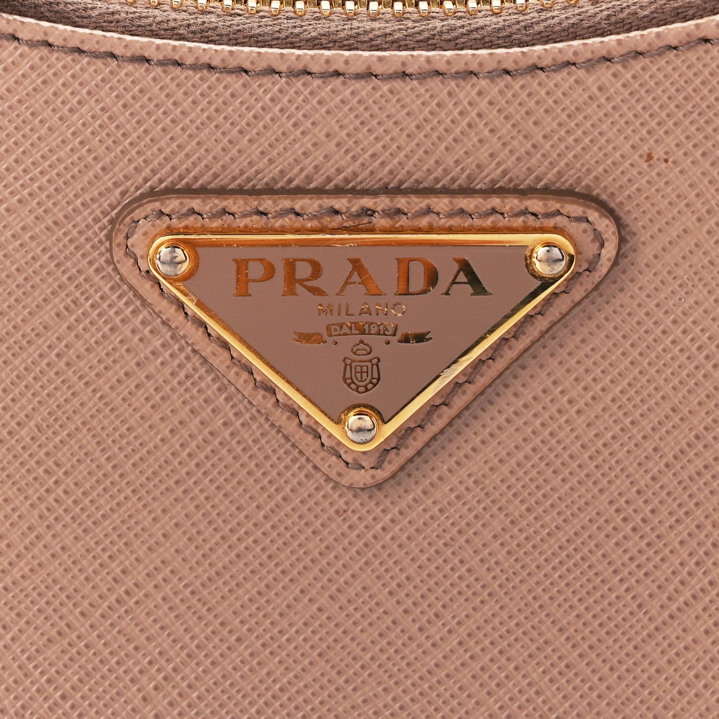 Saffiano Lux Re-Edition Mini Shoulder Bag Cammeo