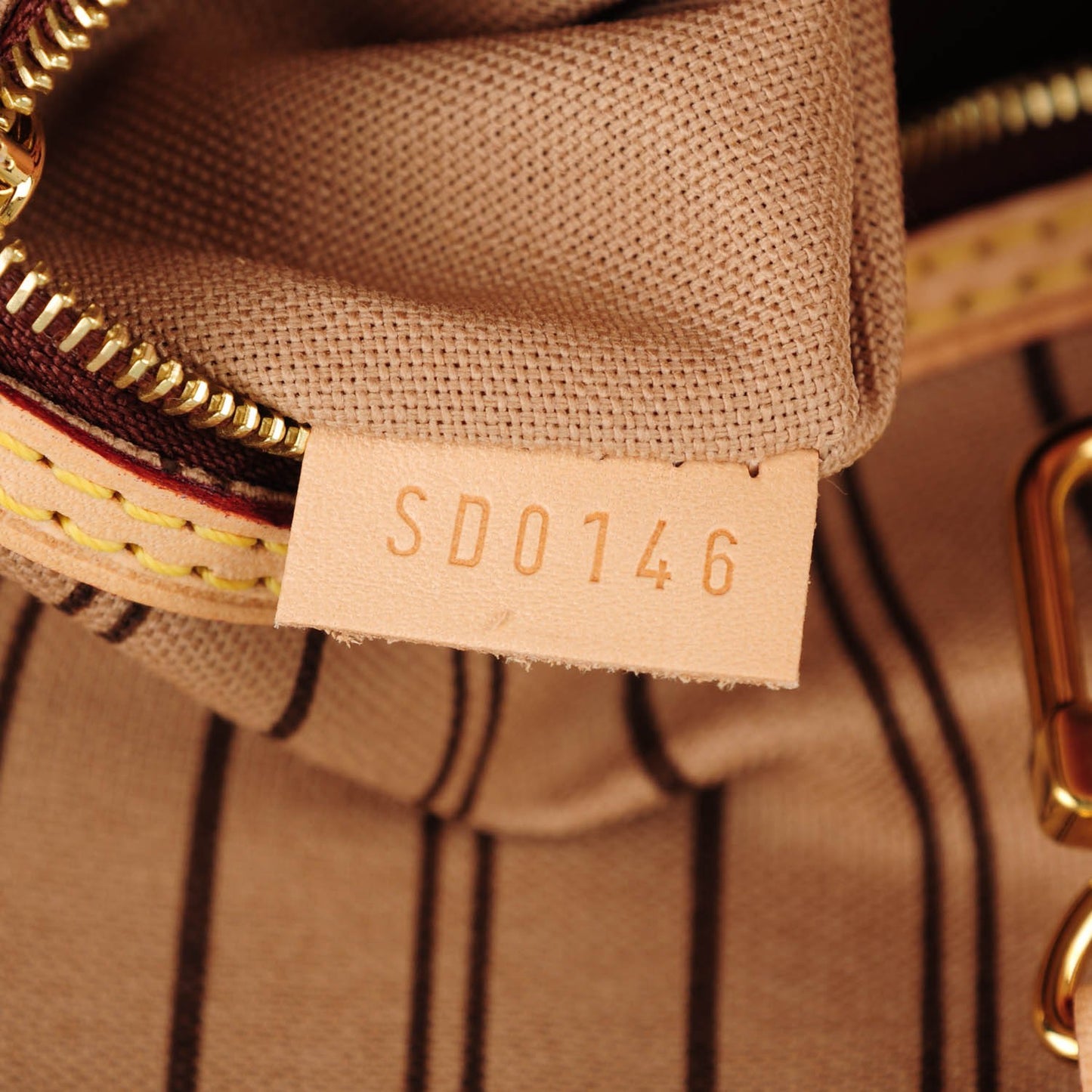 Monogram Delightful MM