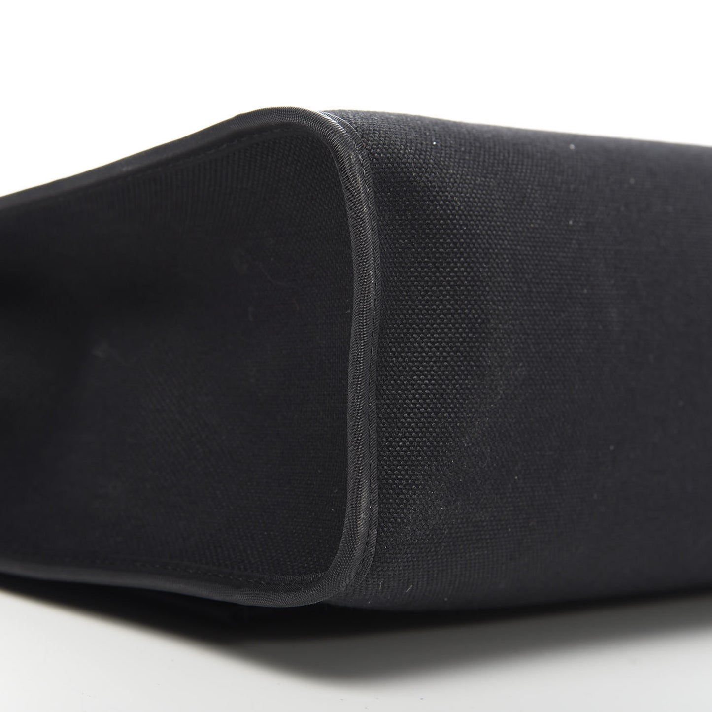 Military Toile Vache Hunter Herbag Zip PM 31 Black