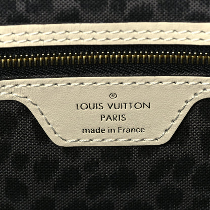 Louis Vuitton Monogram Giant Wild at Heart Neverfull MM  Creme 6 of 9