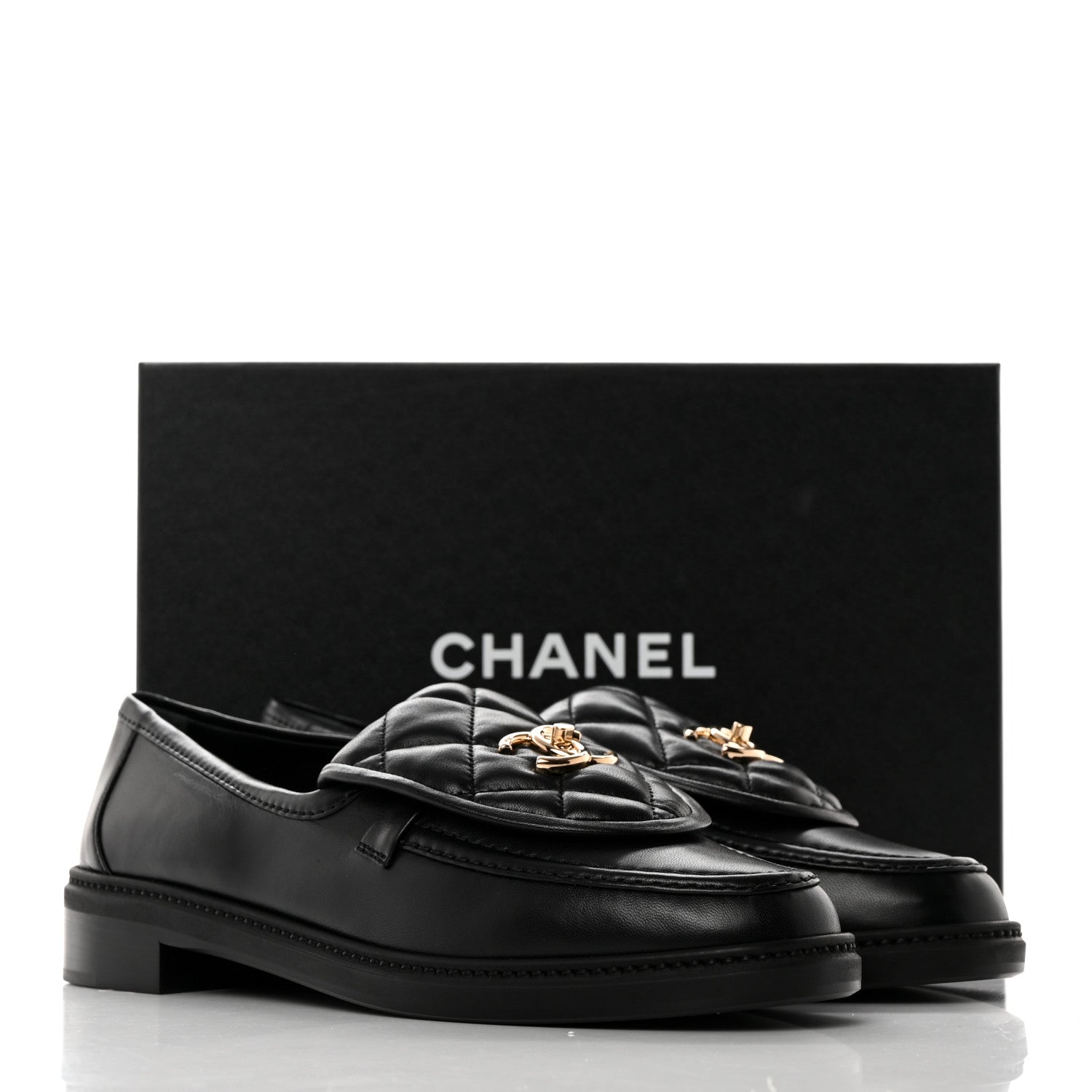 Chanel Lambskin Quilted CC Turnlock Loafers 41 Black 11 of 11