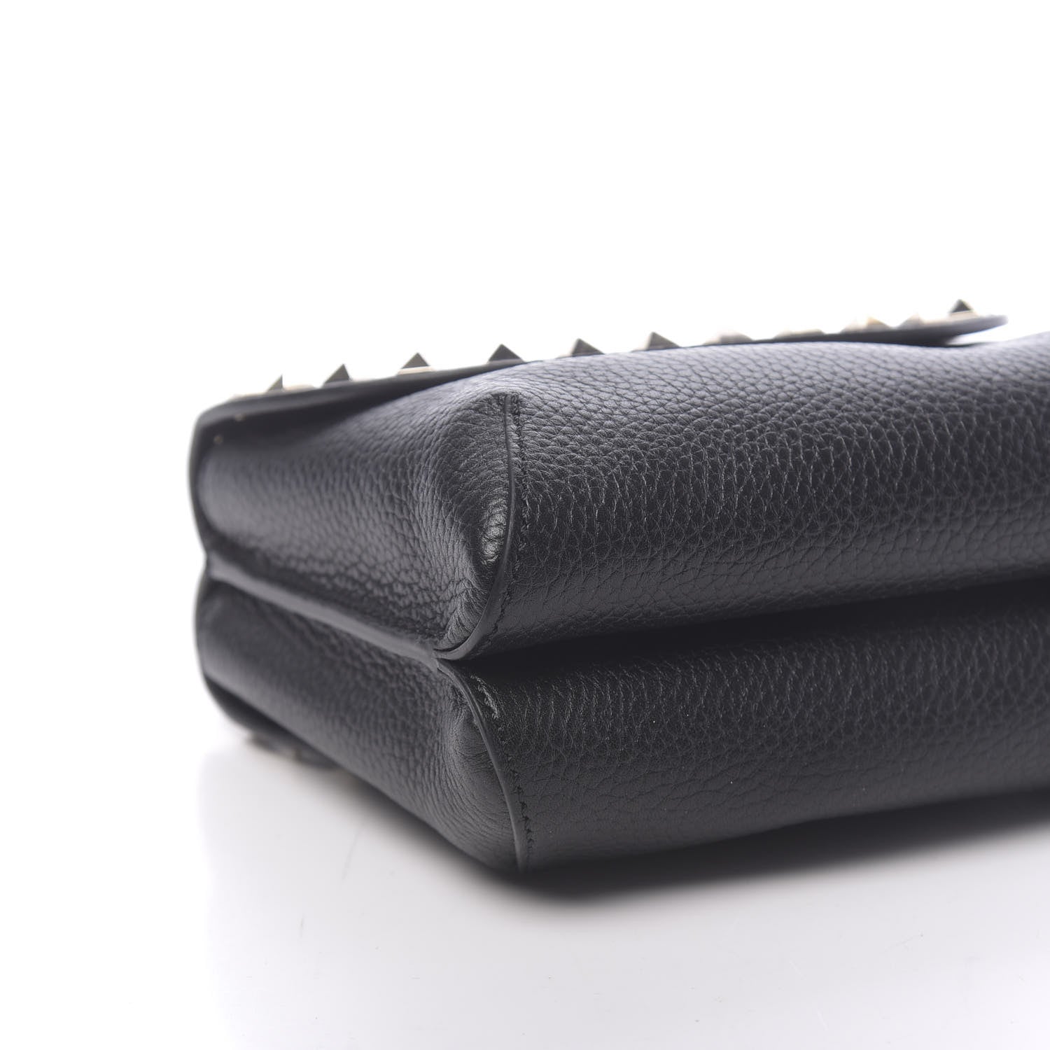 Valentino Garavani Pebbled Calfskin Rockstud Pouch On Chain Black 9 of 10