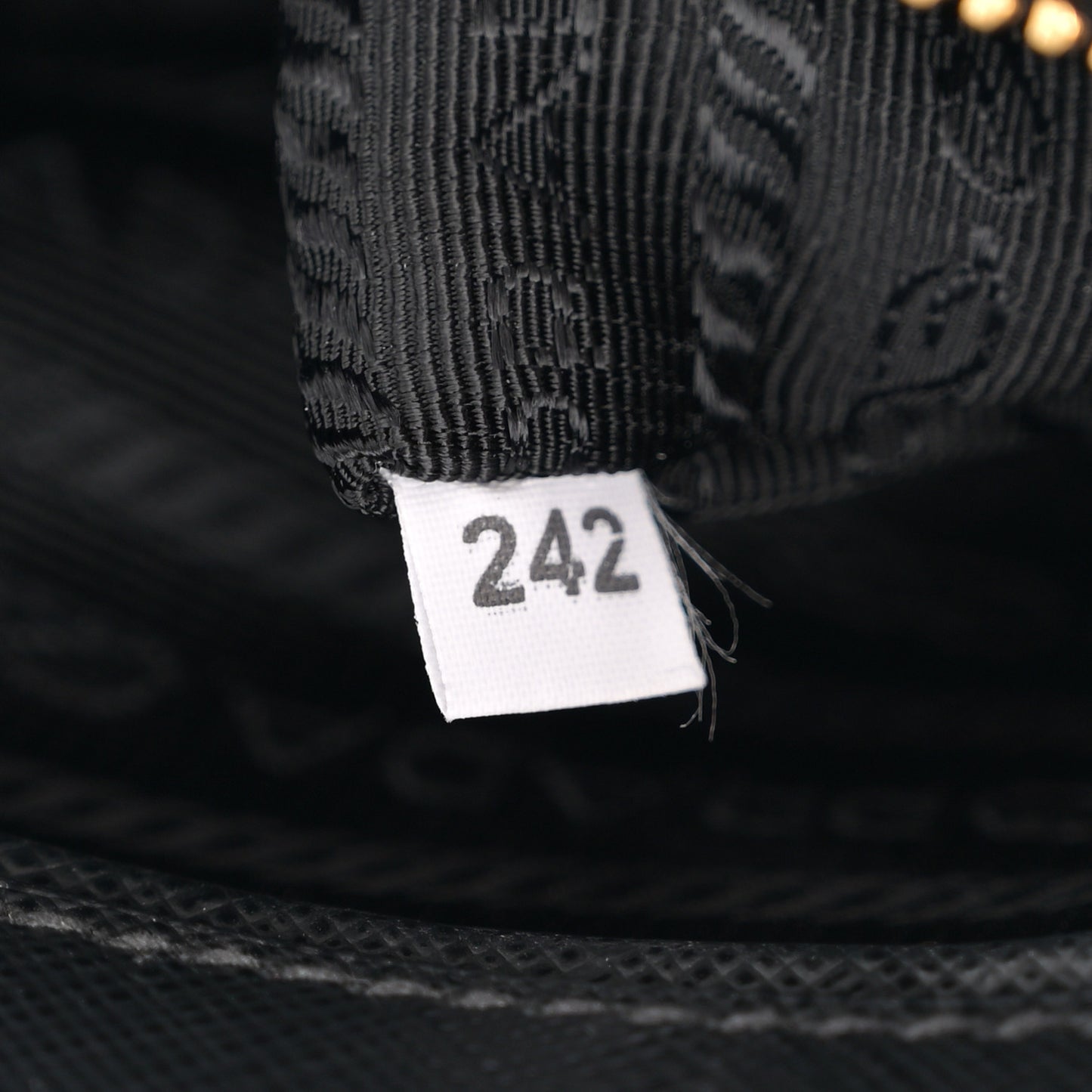 Saffiano Lux Small Galleria Double Zip Tote Black