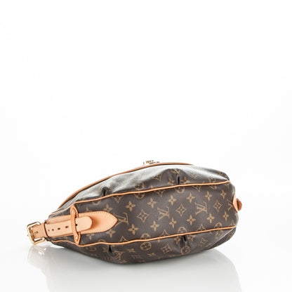 Louis Vuitton Monogram Tulum GM 4 of 7