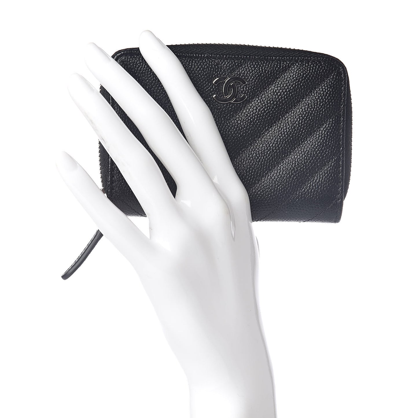 Caviar Chevron Quilted Zip Coin Purse Black