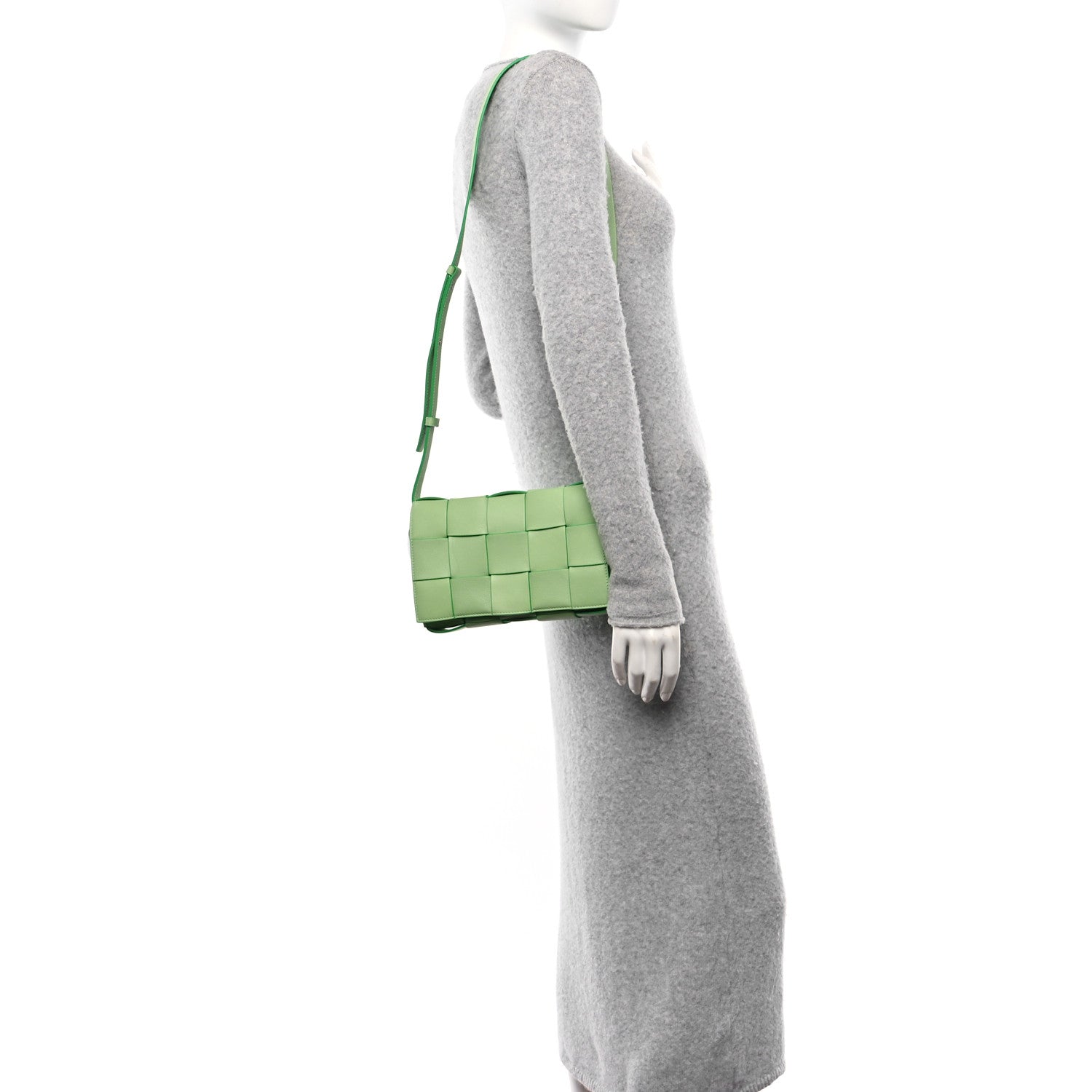 Bottega Veneta Grained Calfskin Maxi Intrecciato Cassette Crossbody Bag Pistachio 2 of 10