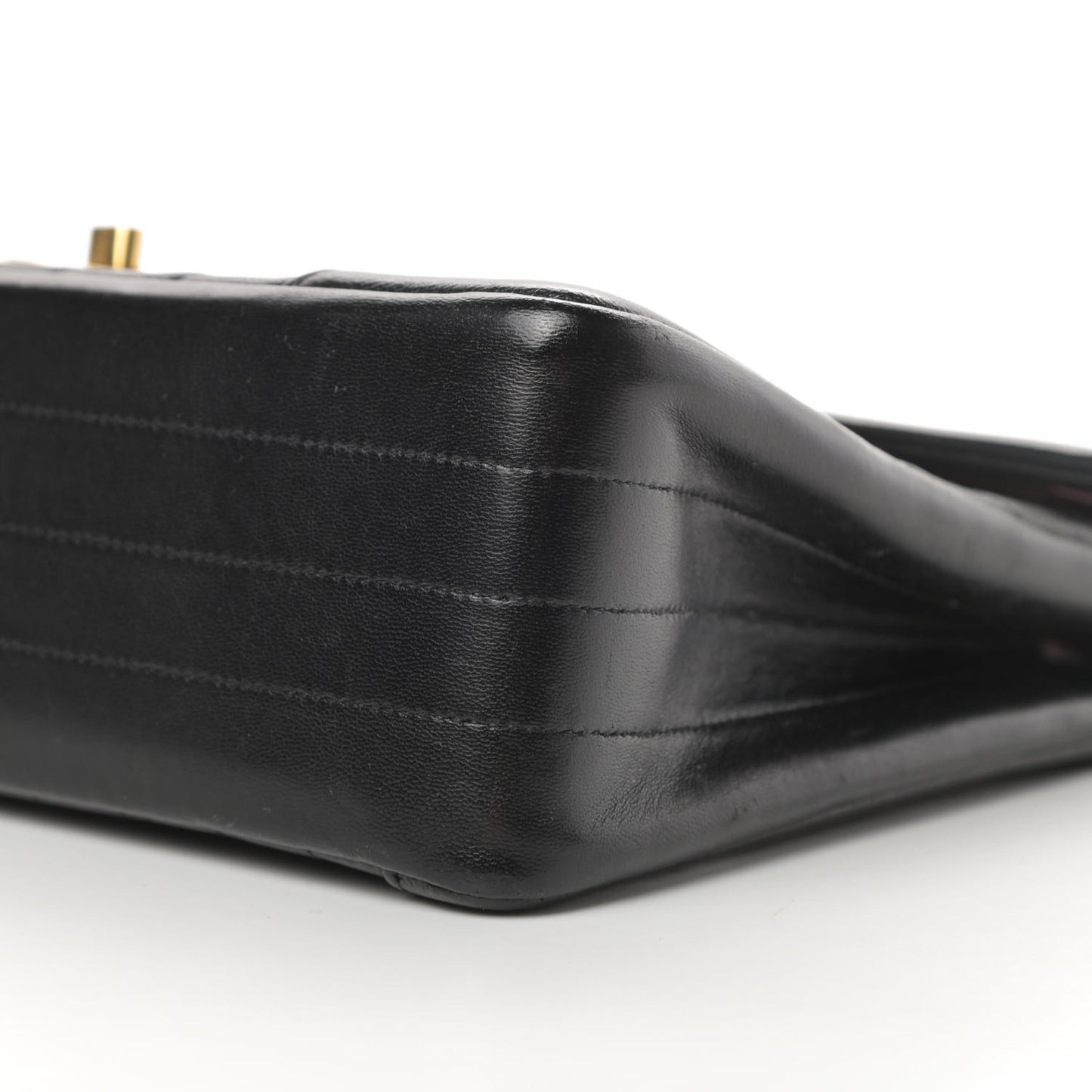 Lambskin Chevron Quilted Small Single Flap Black