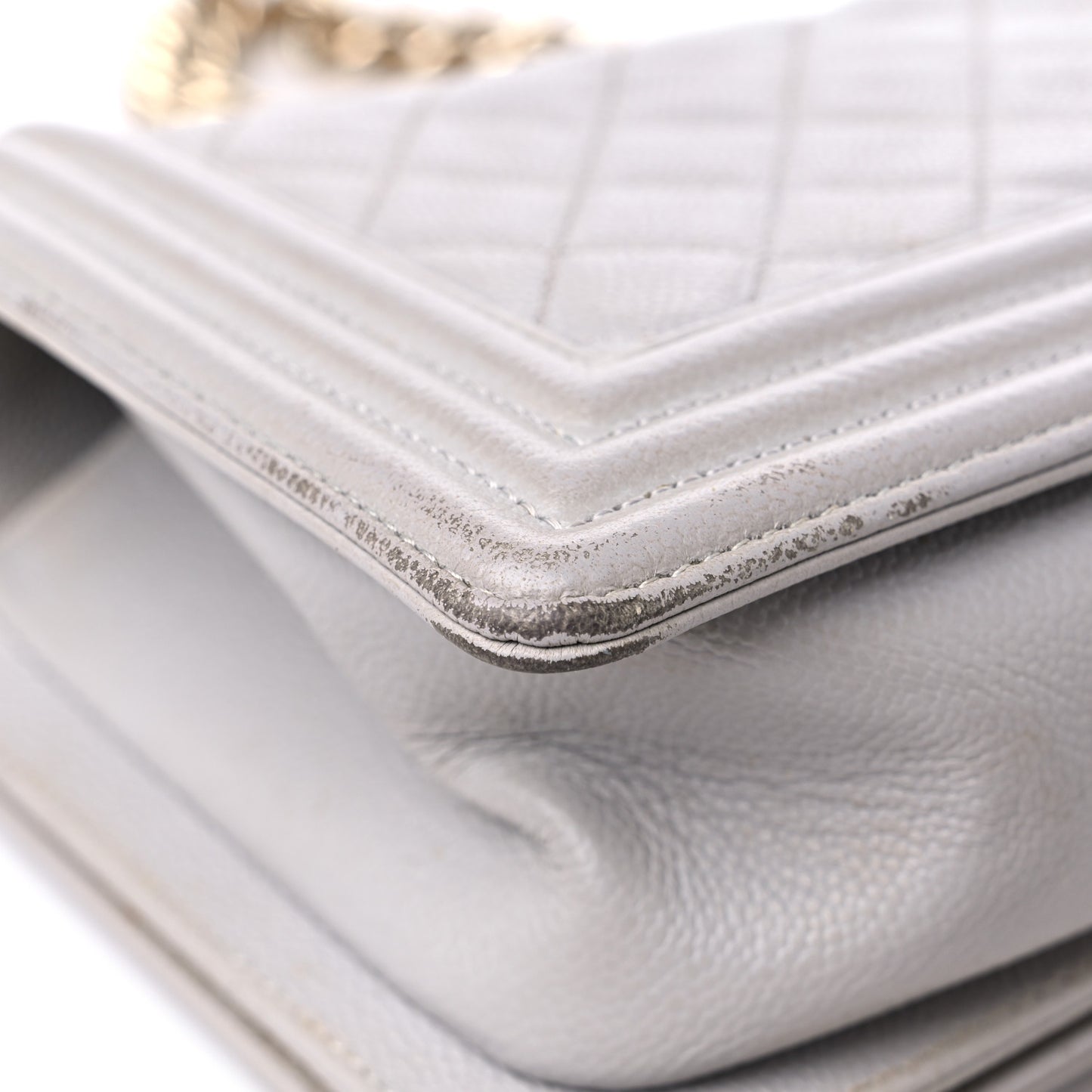 Caviar Quilted Medium Boy Flap Light Grey