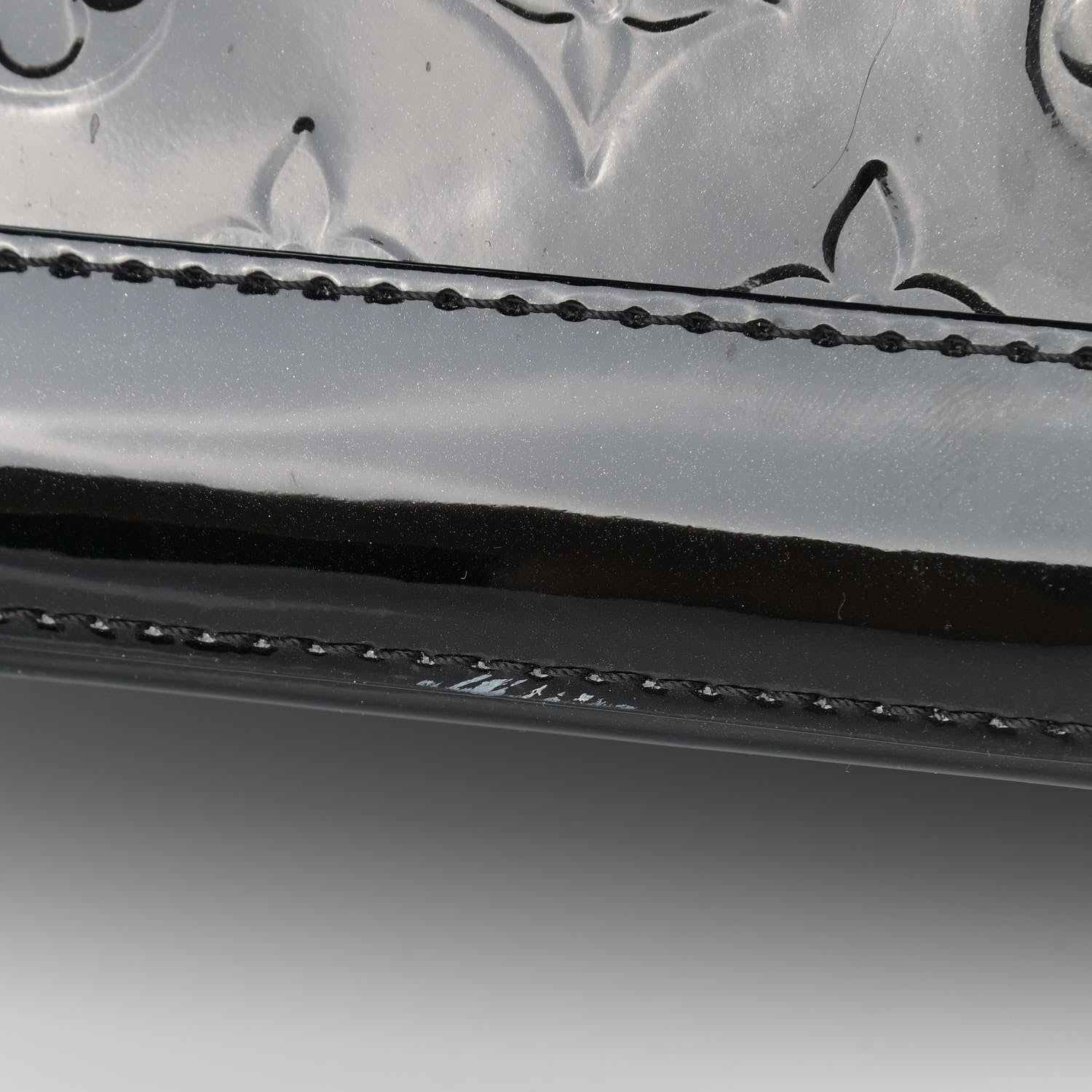 Louis Vuitton Vernis Alma PM Black 12 of 14