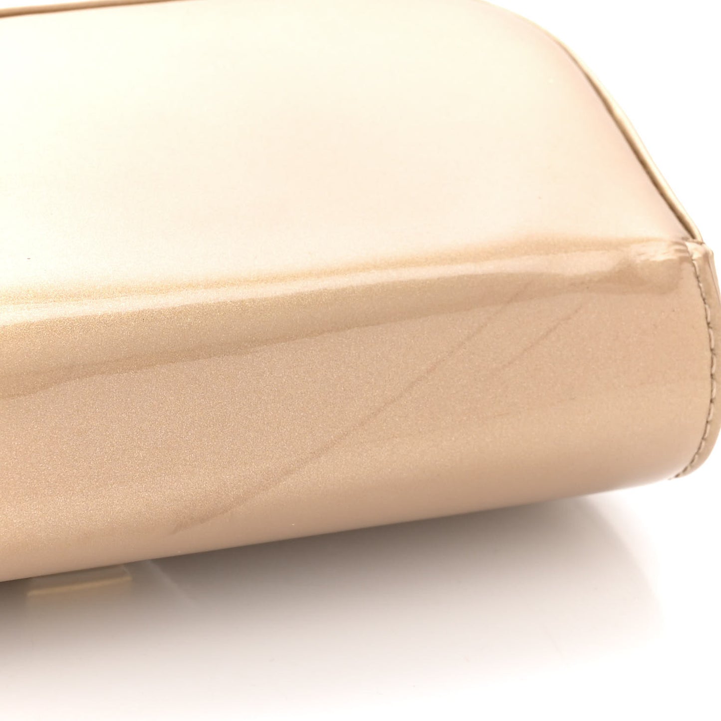 Patent Sobe Clutch Beige Poudre