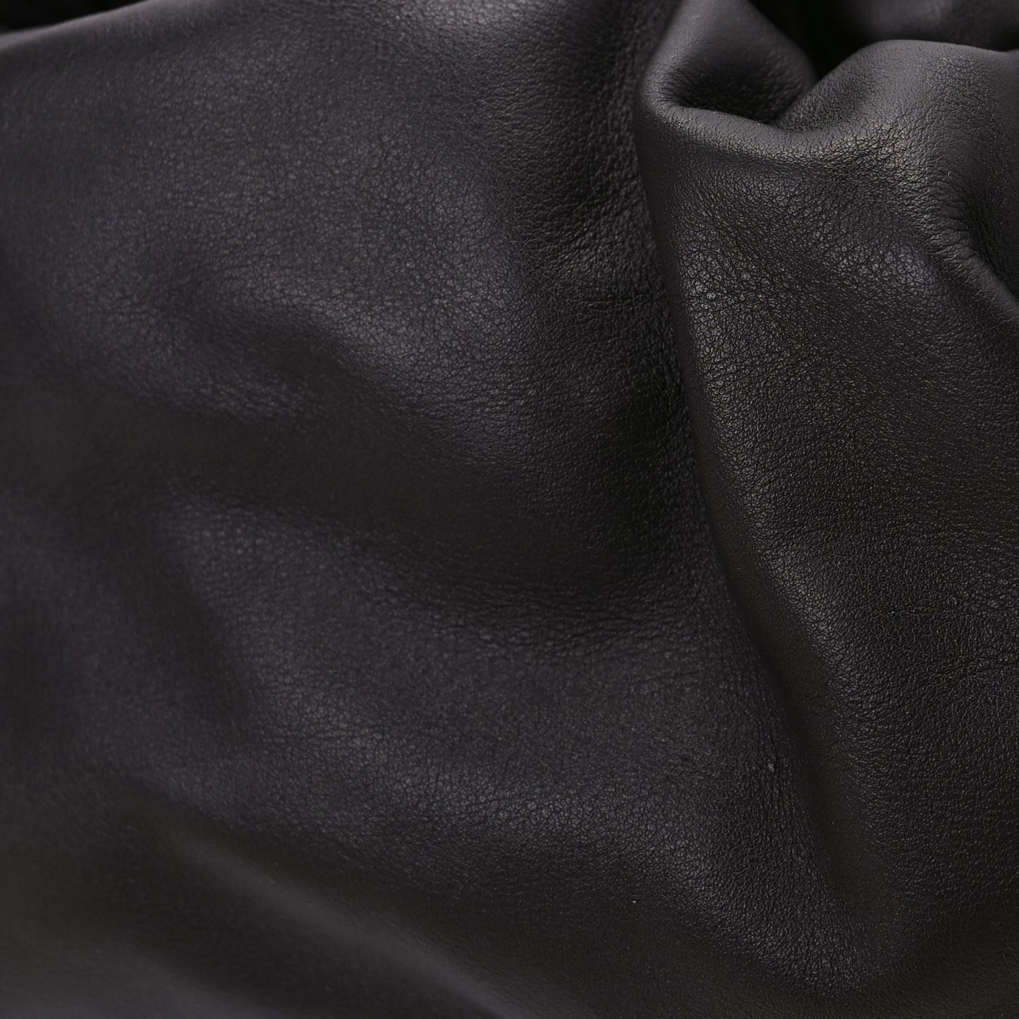 Calfskin The Pouch Chain Fondant