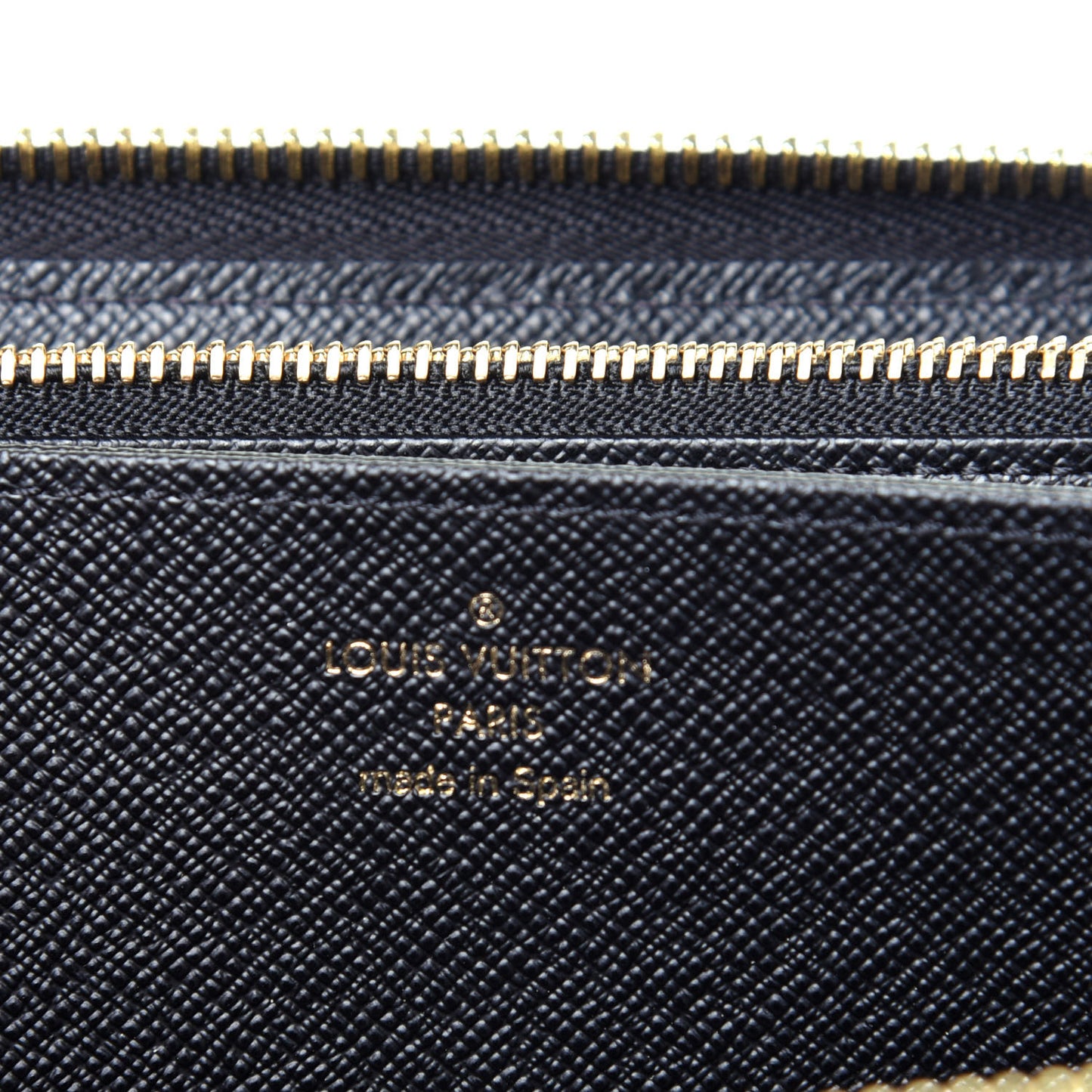 Game On Zippy Wallet Black